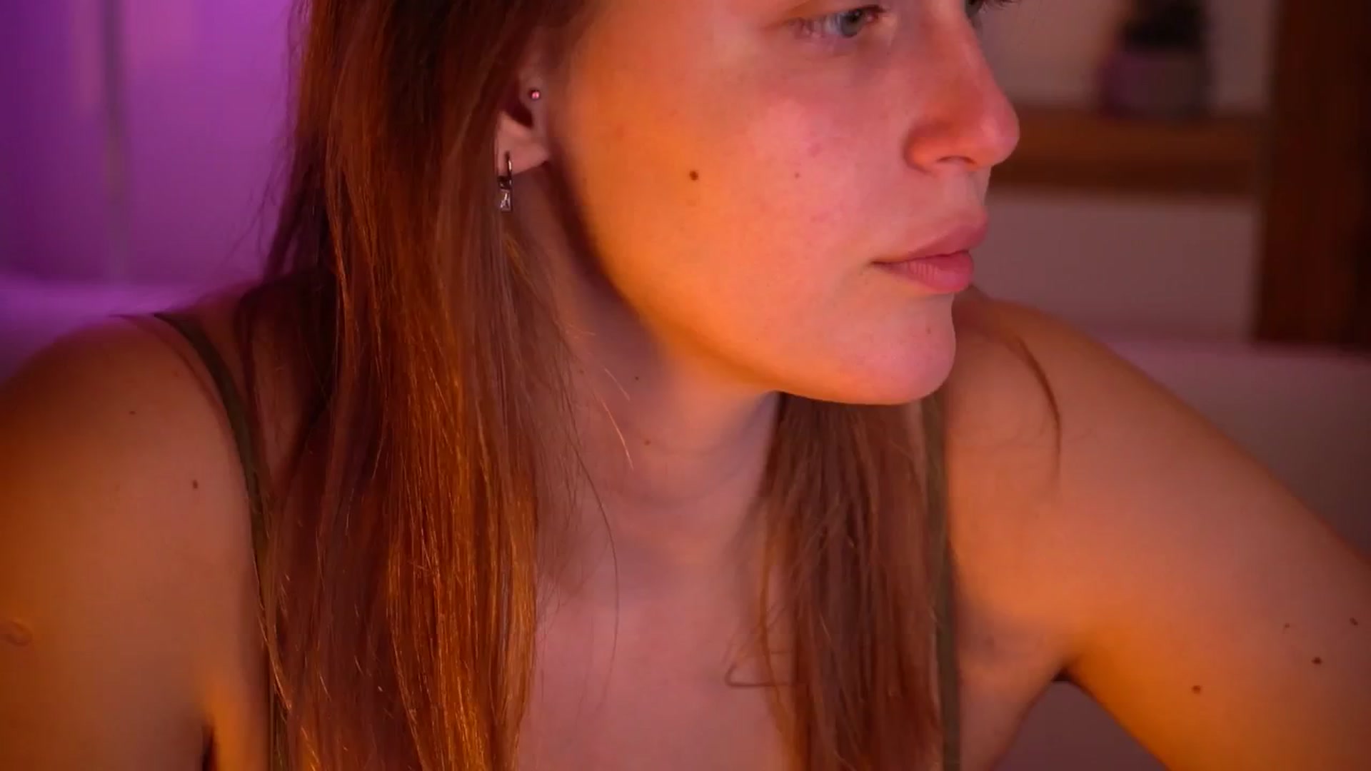 Gallery image thumbnail from sweetpulse_'s myfreecams stream on, 11/19/2024, 12:08 image 1 of 20