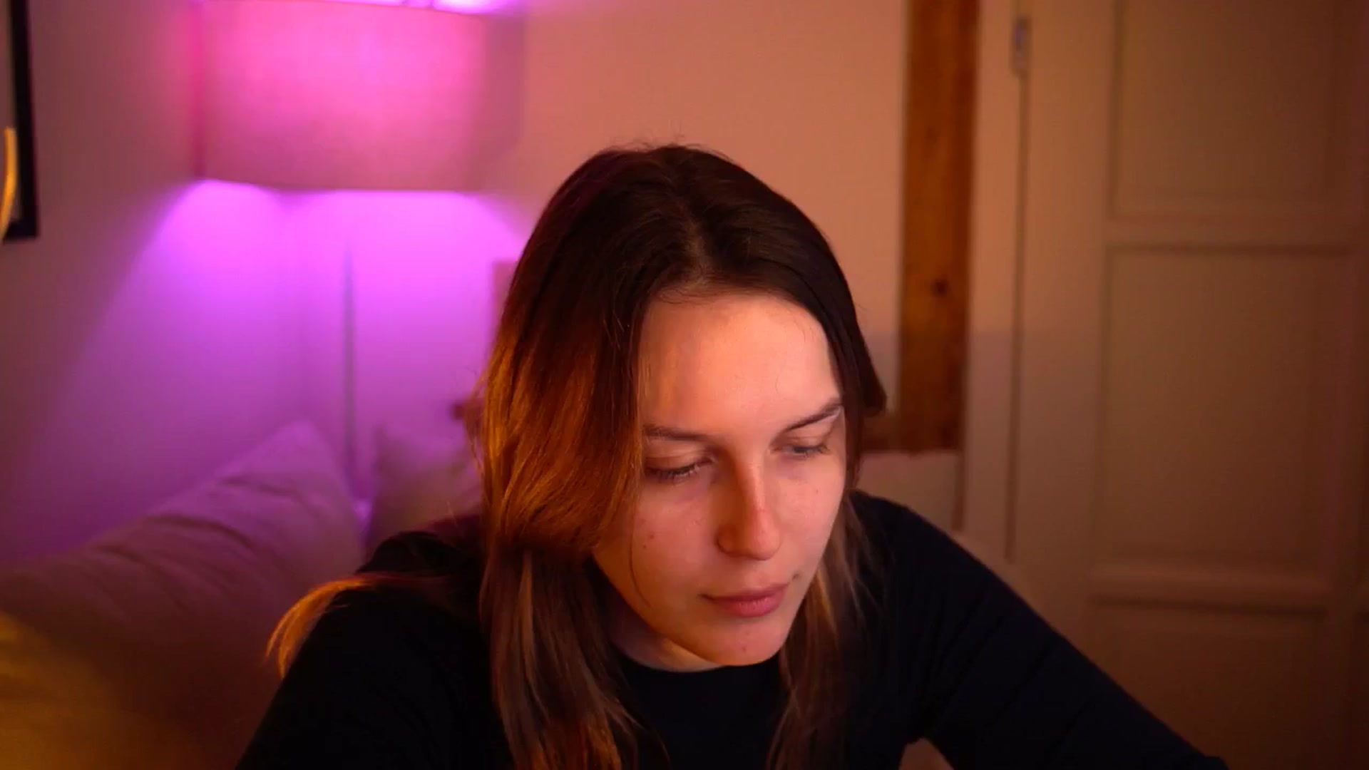 Gallery image thumbnail from sweetpulse_'s myfreecams stream on, 11/21/2024, 10:36 image 12 of 20