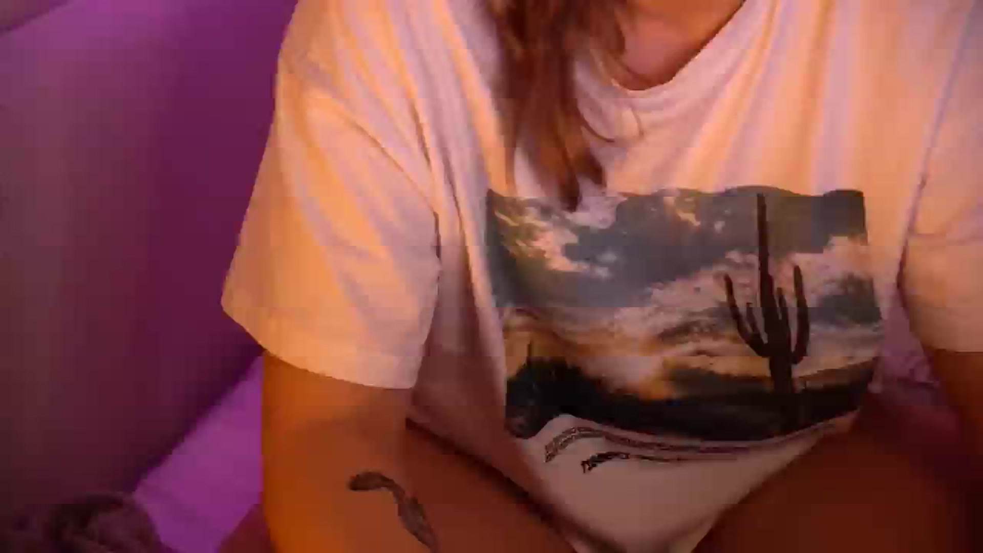 Gallery image thumbnail from sweetpulse_'s myfreecams stream on, 11/23/2024, 10:20 image 4 of 20