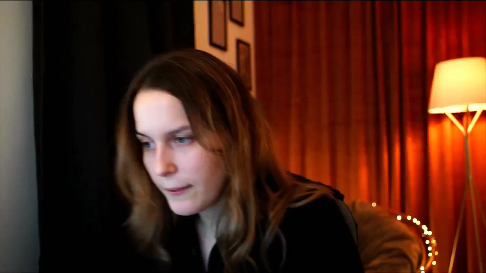 Gallery image thumbnail from sweetpulse_'s myfreecams stream on, 11/24/2024, 19:27 image 1 of 20