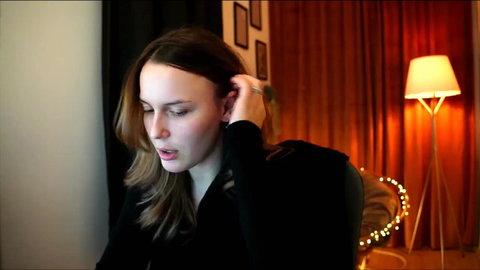 Gallery image thumbnail from sweetpulse_'s myfreecams stream on, 11/24/2024, 19:27 image 9 of 20