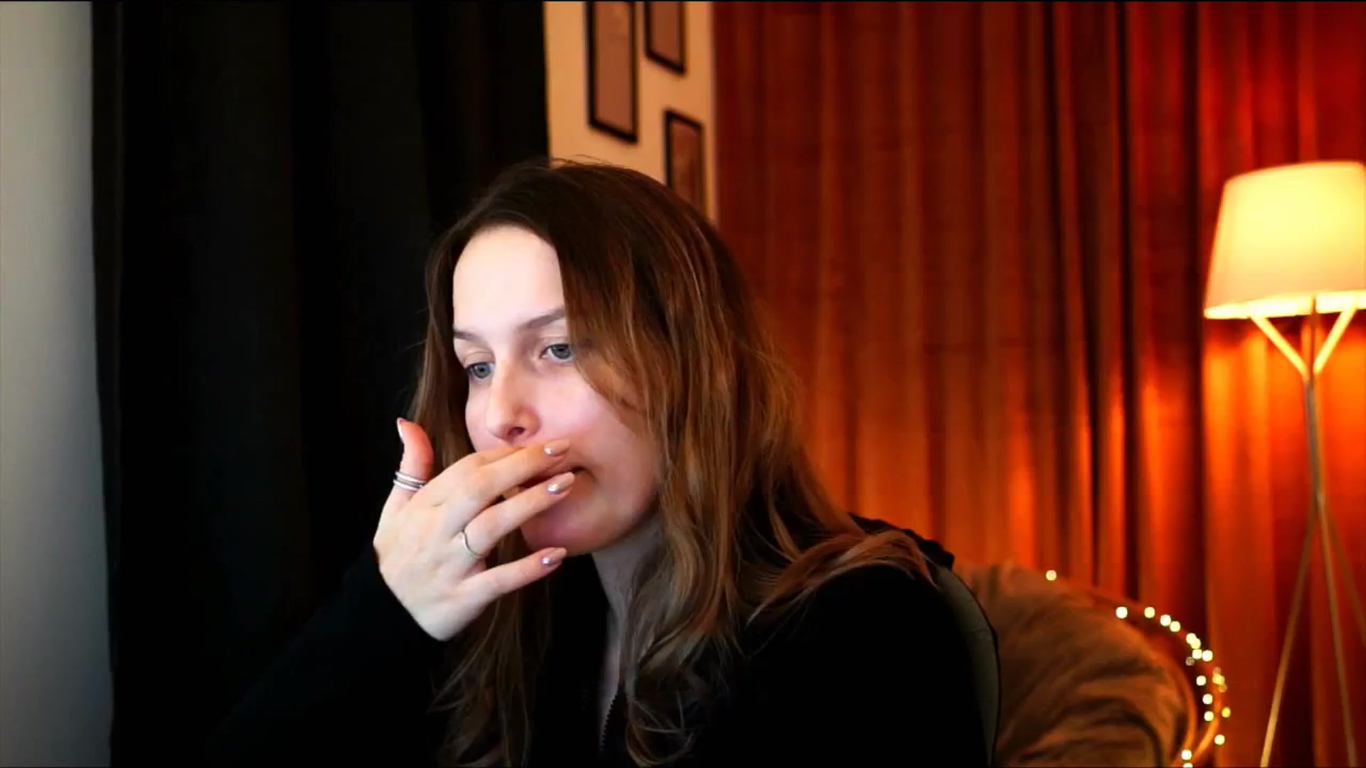 Gallery image thumbnail from sweetpulse_'s myfreecams stream on, 11/24/2024, 19:27 image 3 of 20