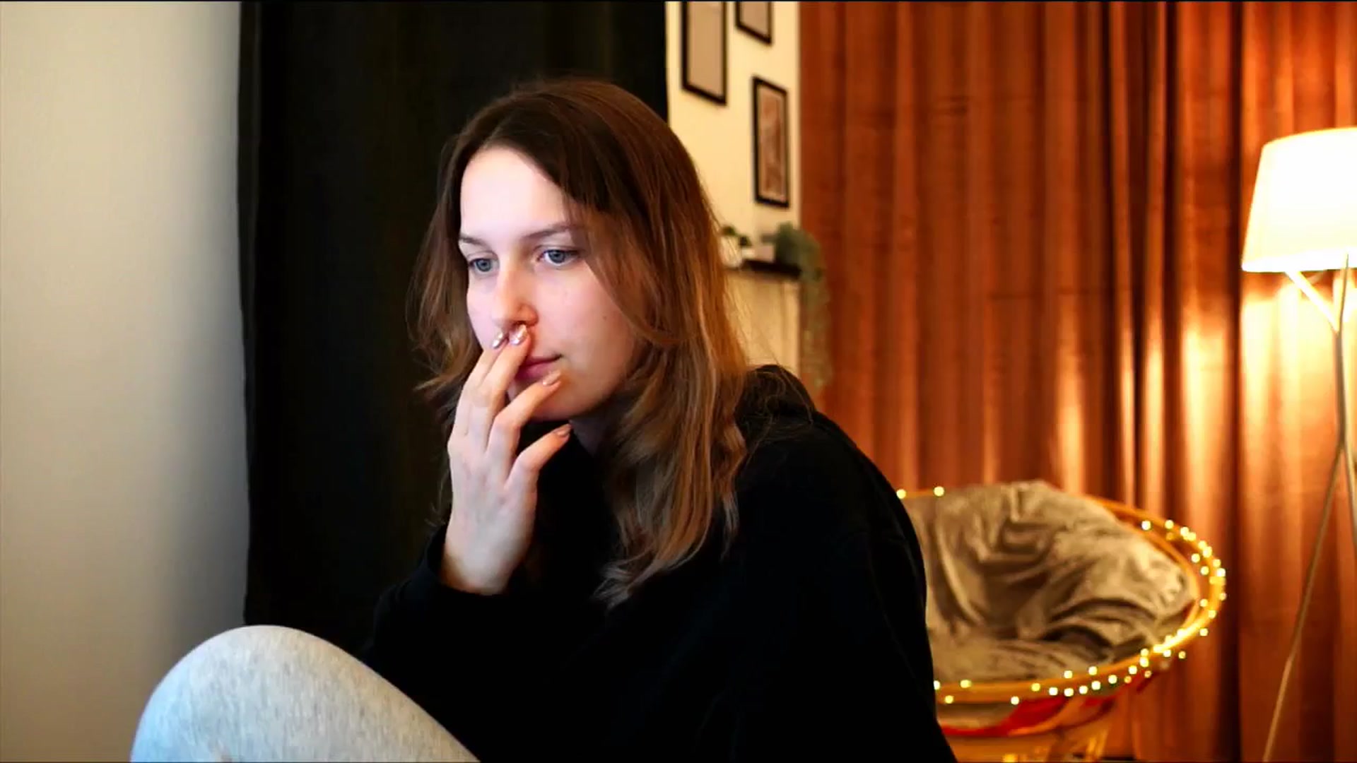 Gallery image thumbnail from sweetpulse_'s myfreecams stream on, 11/26/2024, 14:51 image 7 of 20