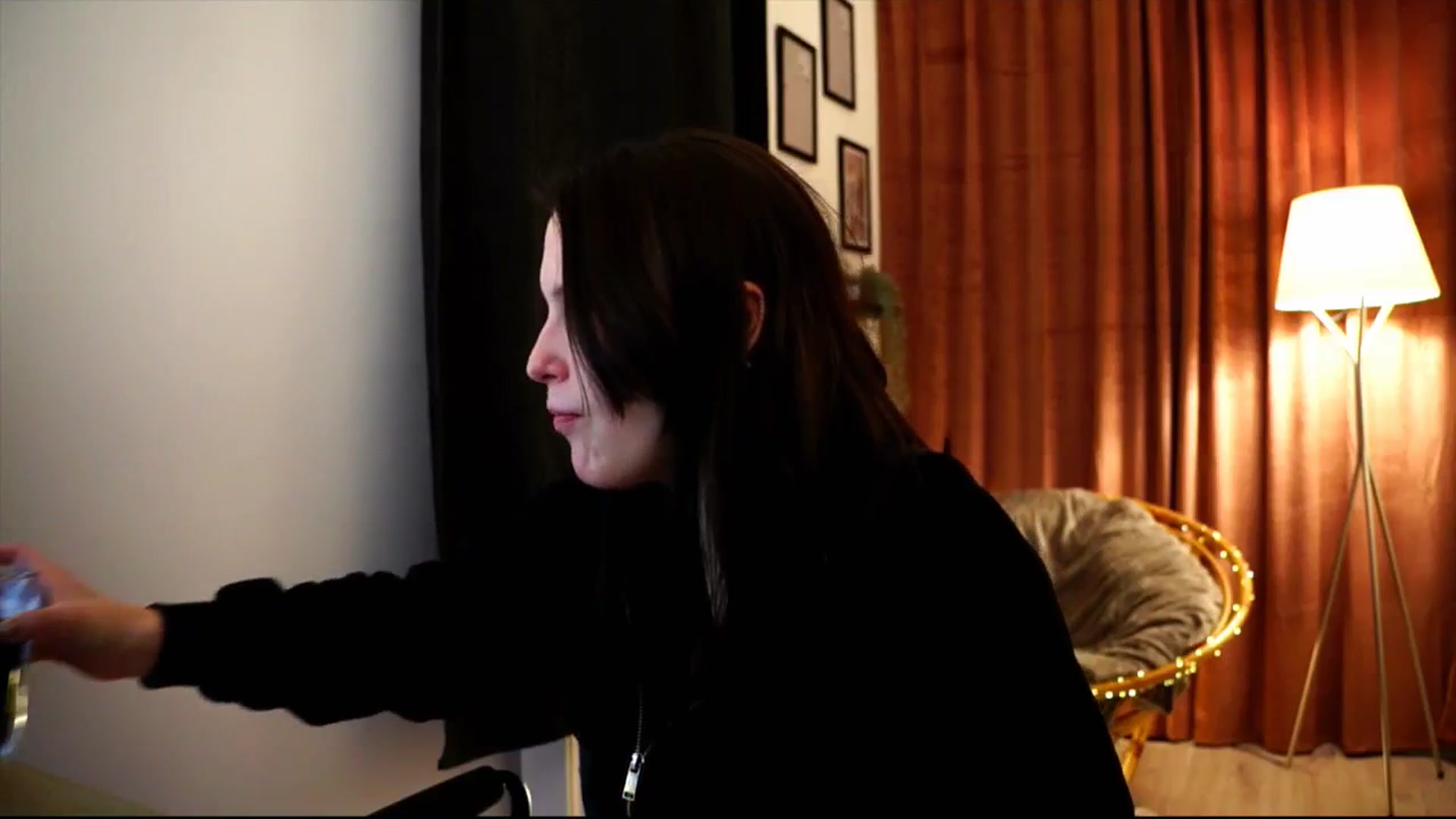 Gallery image thumbnail from sweetpulse_'s myfreecams stream on, 12/03/2024, 10:53 image 8 of 20
