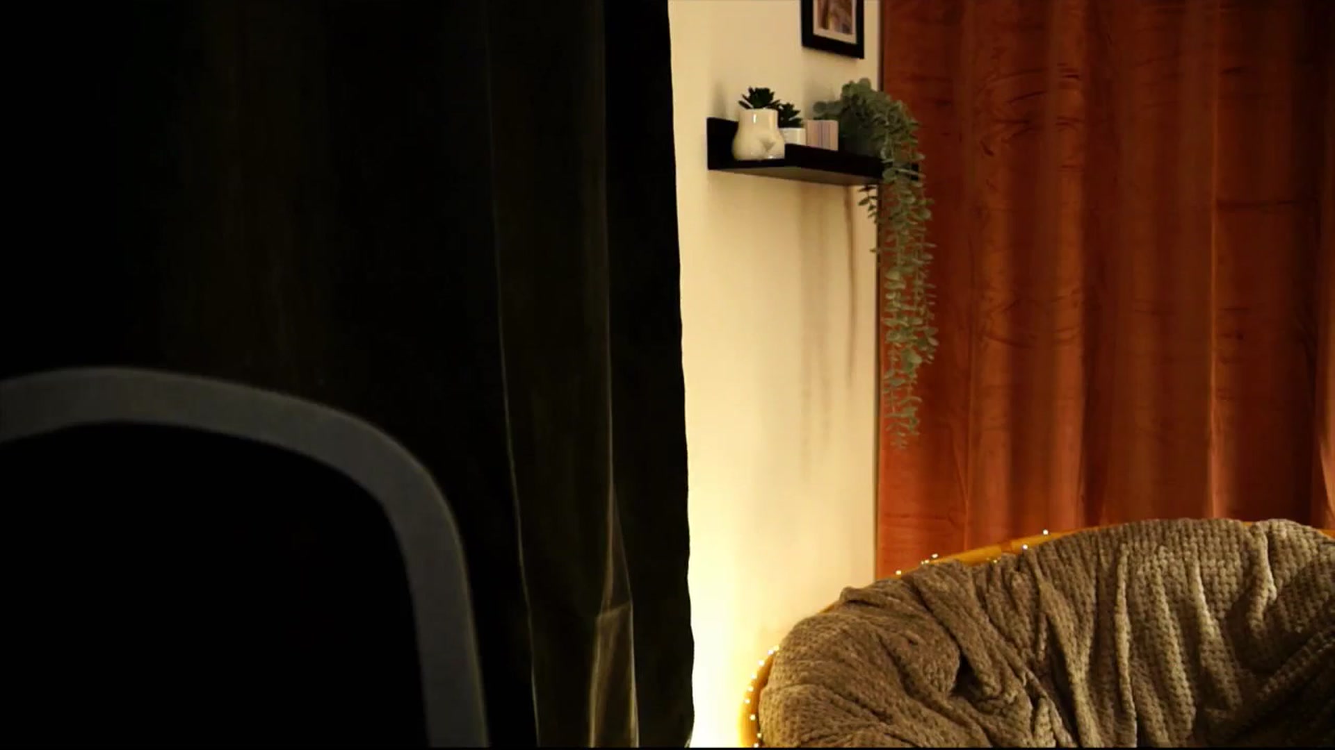Gallery image thumbnail from sweetpulse_'s myfreecams stream on, 12/03/2024, 13:12 image 3 of 20