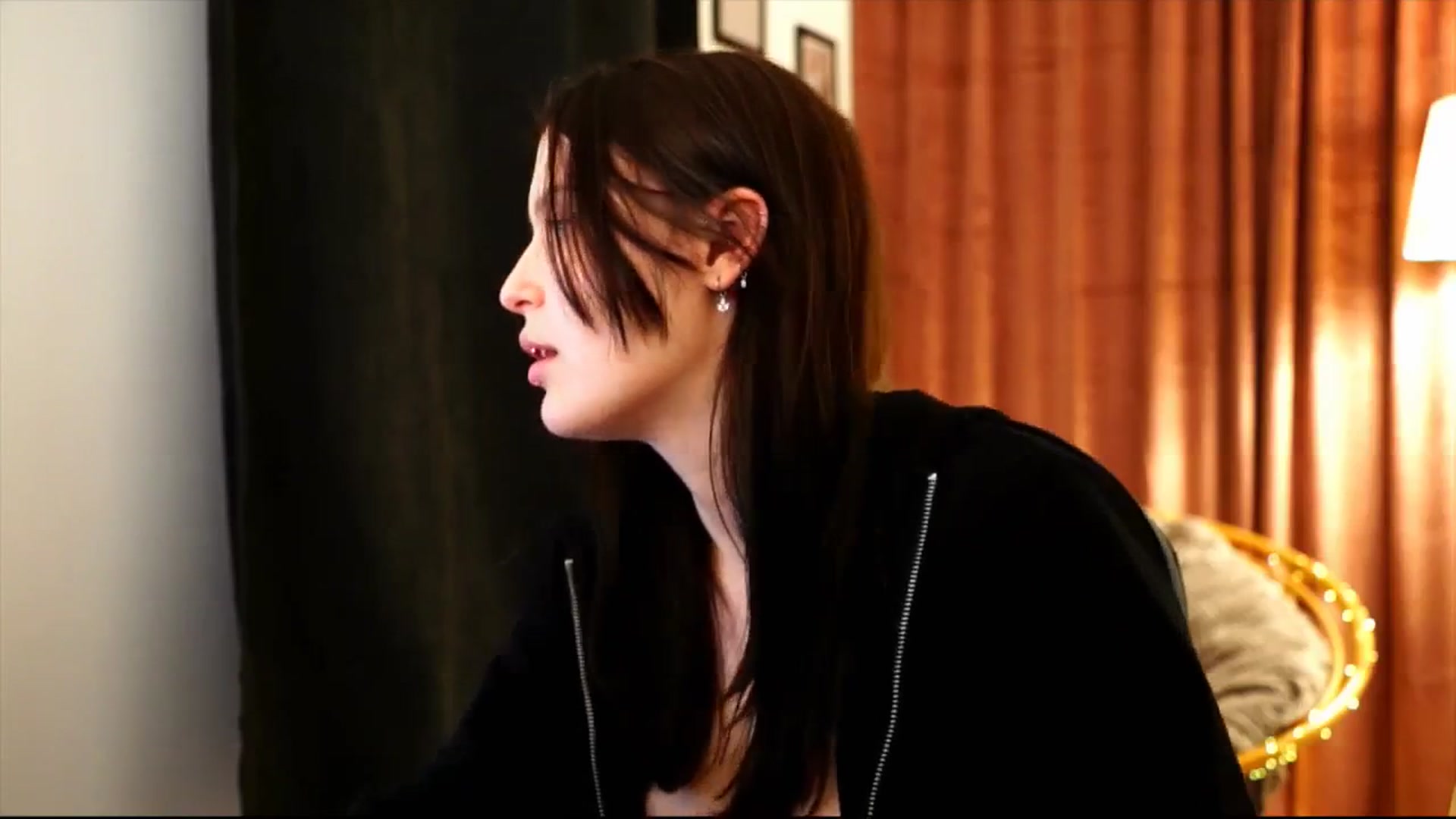 Gallery image thumbnail from sweetpulse_'s myfreecams stream on, 12/03/2024, 13:12 image 18 of 20
