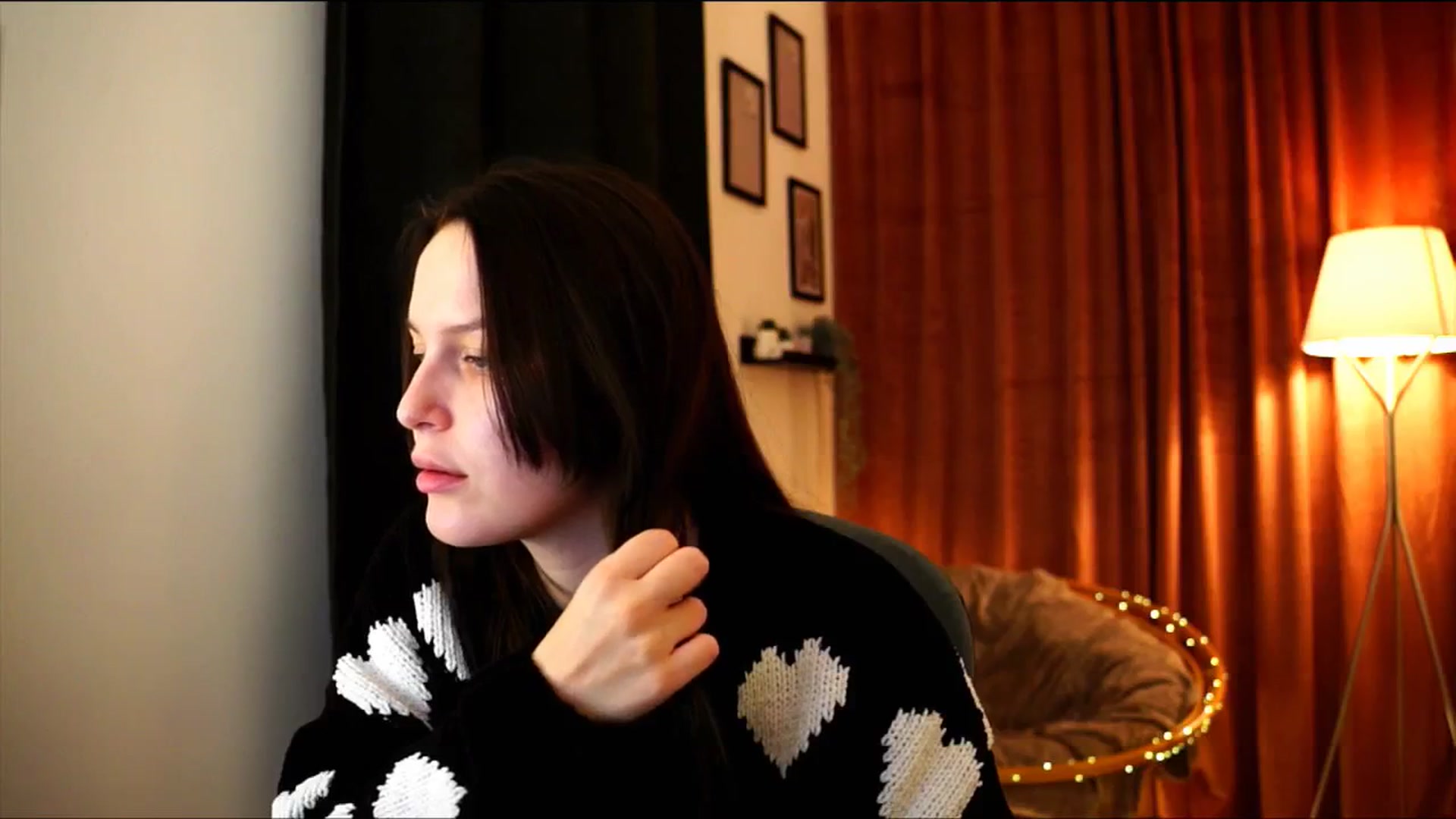 Gallery image thumbnail from sweetpulse_'s myfreecams stream on, 12/05/2024, 11:22 image 18 of 20