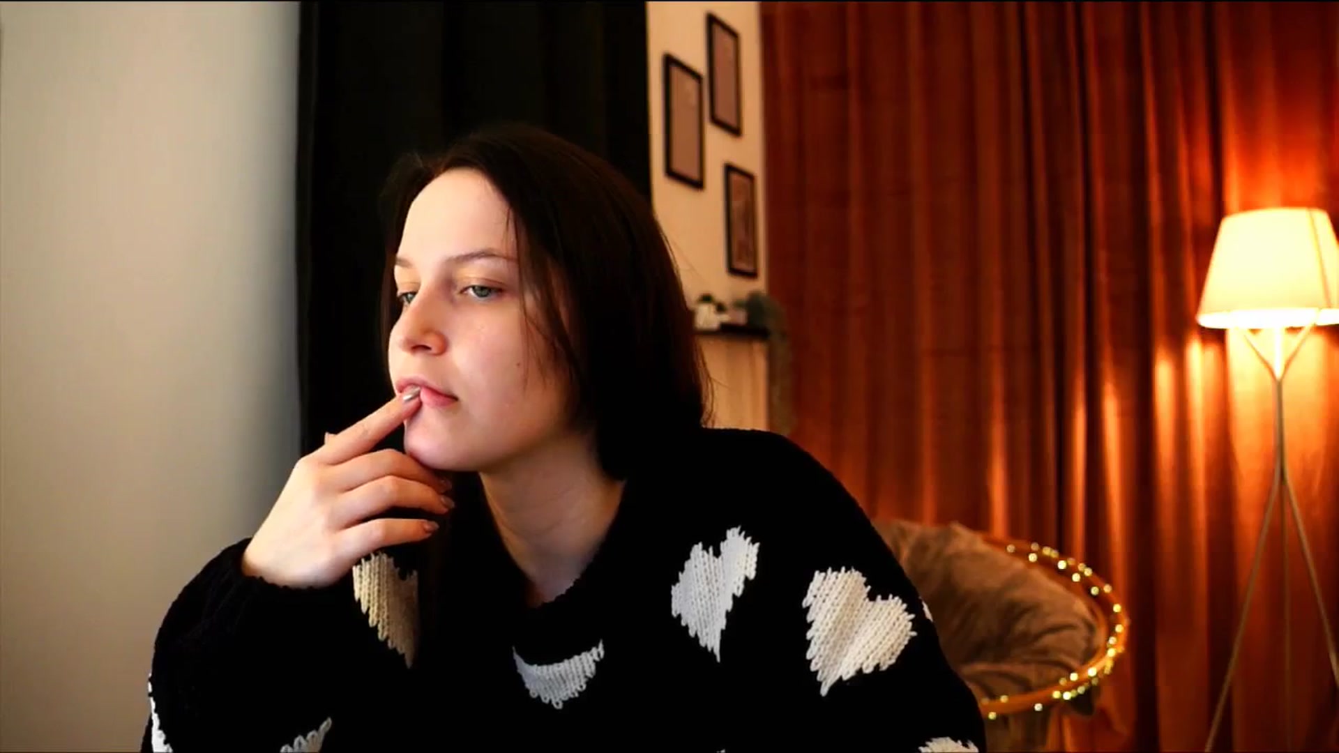 Gallery image thumbnail from sweetpulse_'s myfreecams stream on, 12/05/2024, 11:22 image 19 of 20
