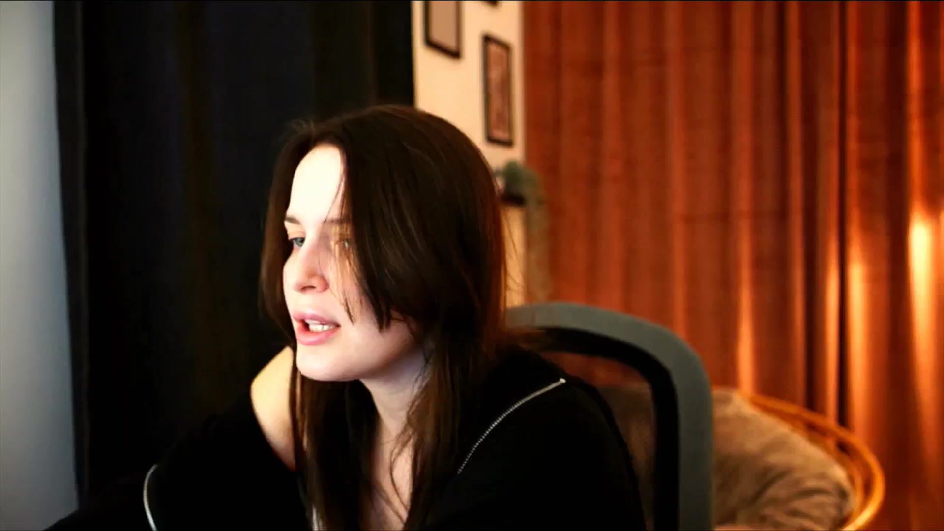 Gallery image thumbnail from sweetpulse_'s myfreecams stream on, 12/07/2024, 12:32 image 11 of 20