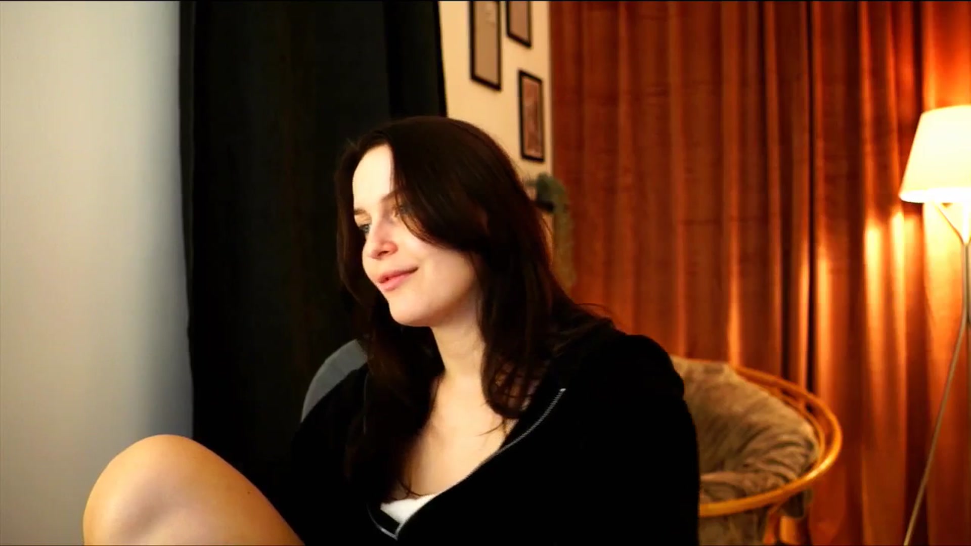 Gallery image thumbnail from sweetpulse_'s myfreecams stream on, 12/07/2024, 13:40 image 12 of 20