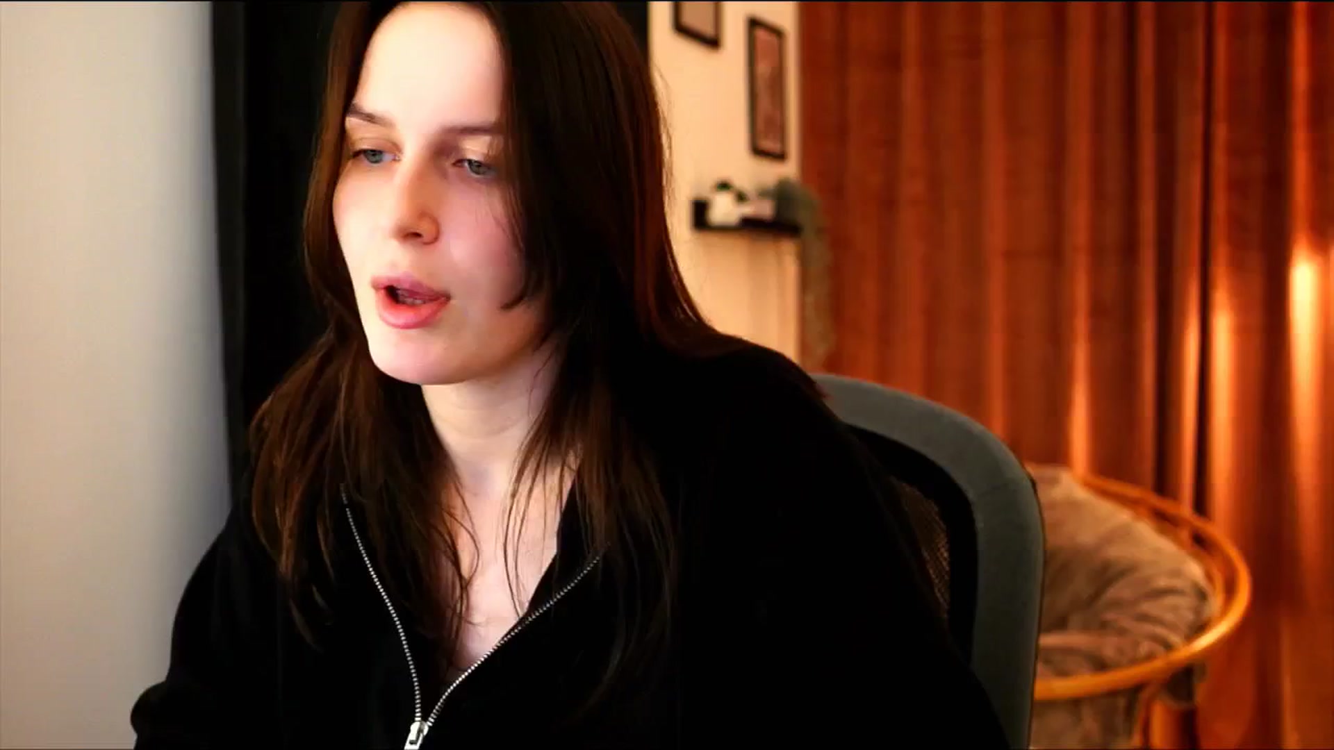 Gallery image thumbnail from sweetpulse_'s myfreecams stream on, 12/07/2024, 15:39 image 5 of 20