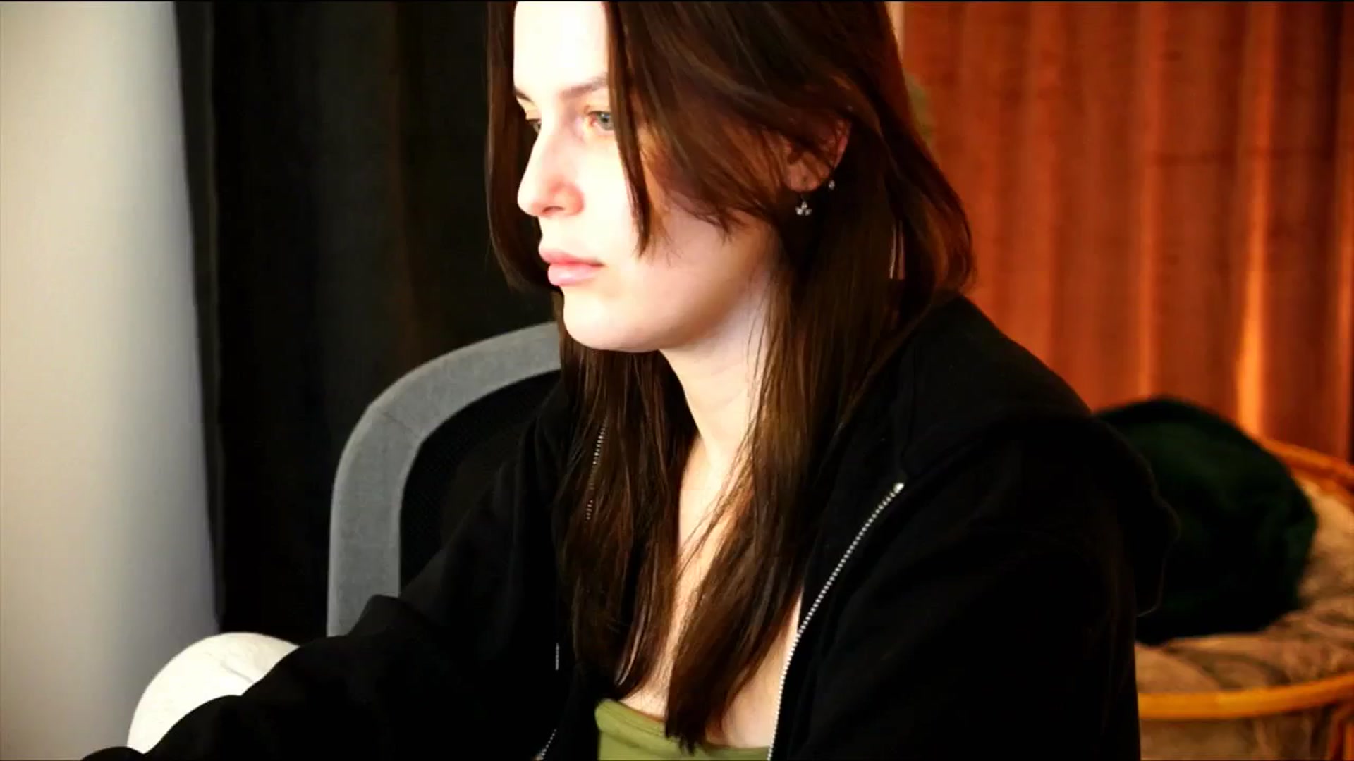 Gallery image thumbnail from sweetpulse_'s myfreecams stream on, 12/07/2024, 17:59 image 19 of 20