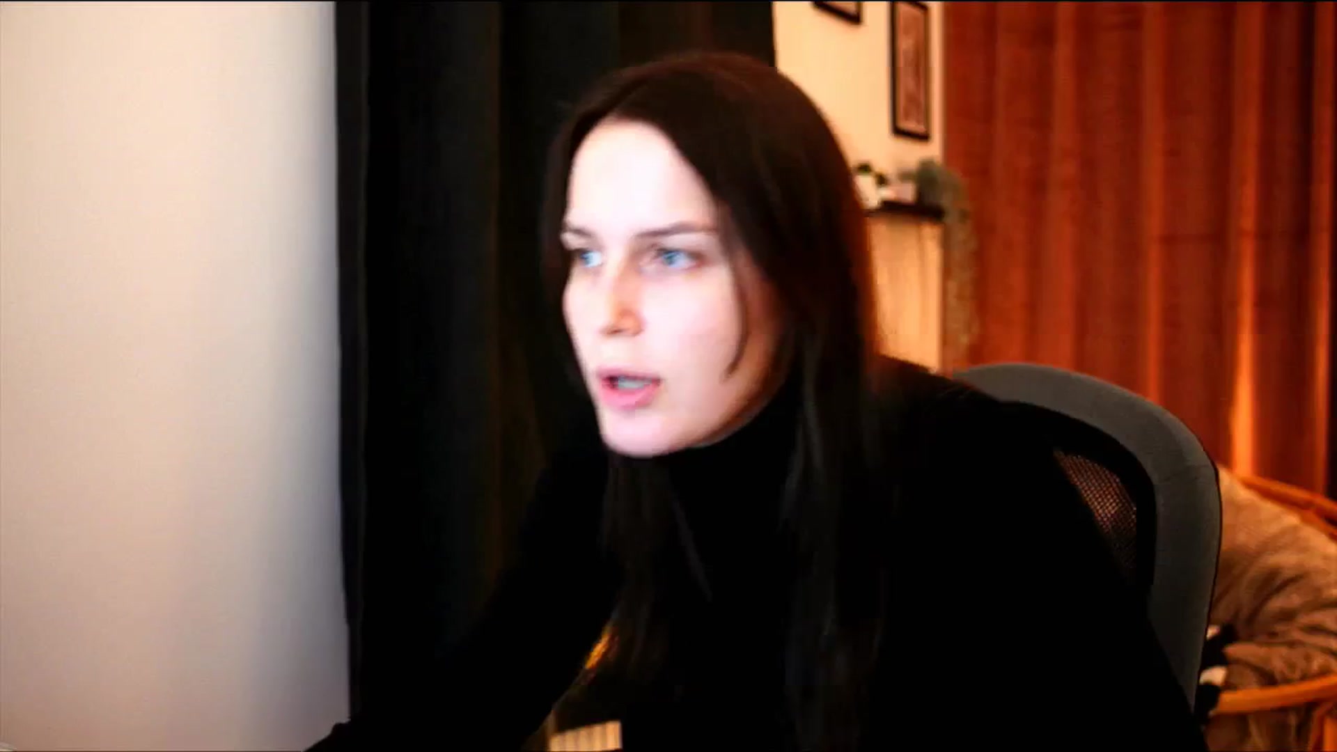 Gallery image thumbnail from sweetpulse_'s myfreecams stream on, 12/08/2024, 19:23 image 13 of 20