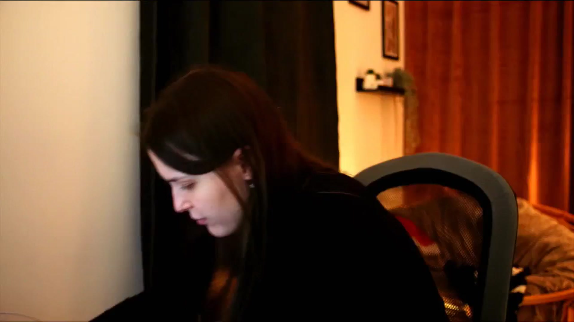 Gallery image thumbnail from sweetpulse_'s myfreecams stream on, 12/08/2024, 19:23 image 2 of 20