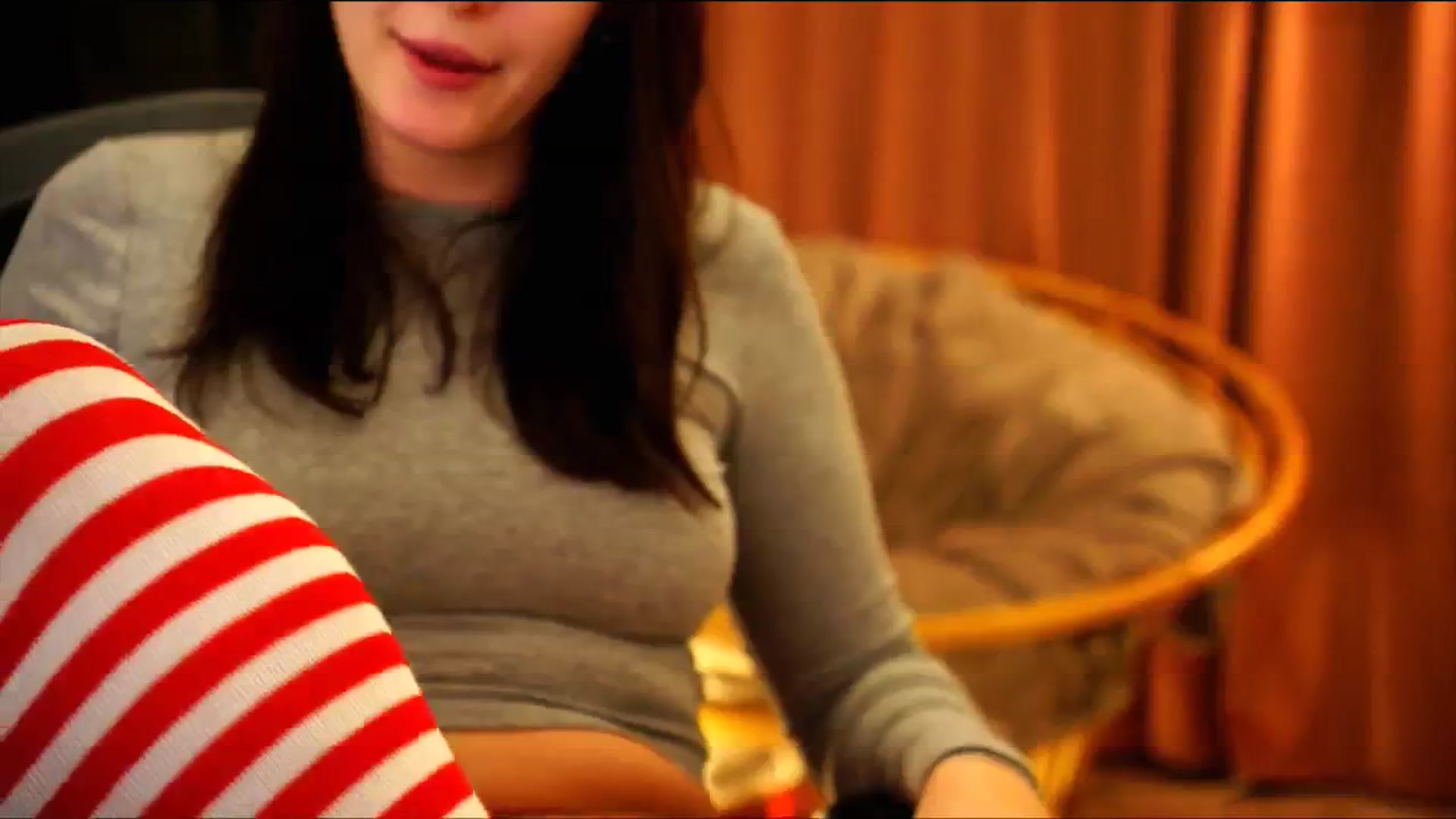 Gallery image thumbnail from sweetpulse_'s myfreecams stream on, 12/09/2024, 10:49 image 7 of 20