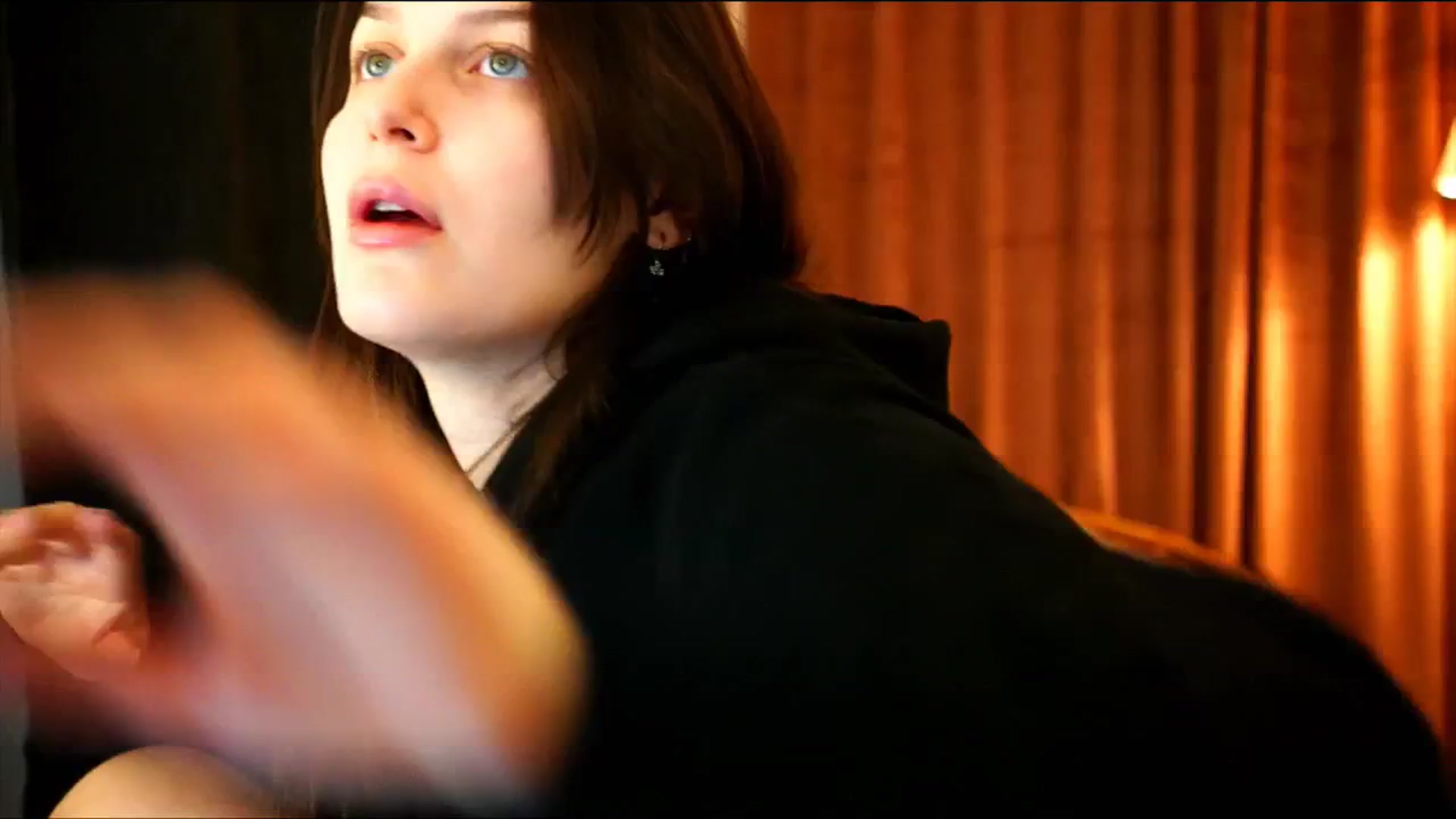Gallery image thumbnail from sweetpulse_'s myfreecams stream on, 12/09/2024, 14:05 image 12 of 20