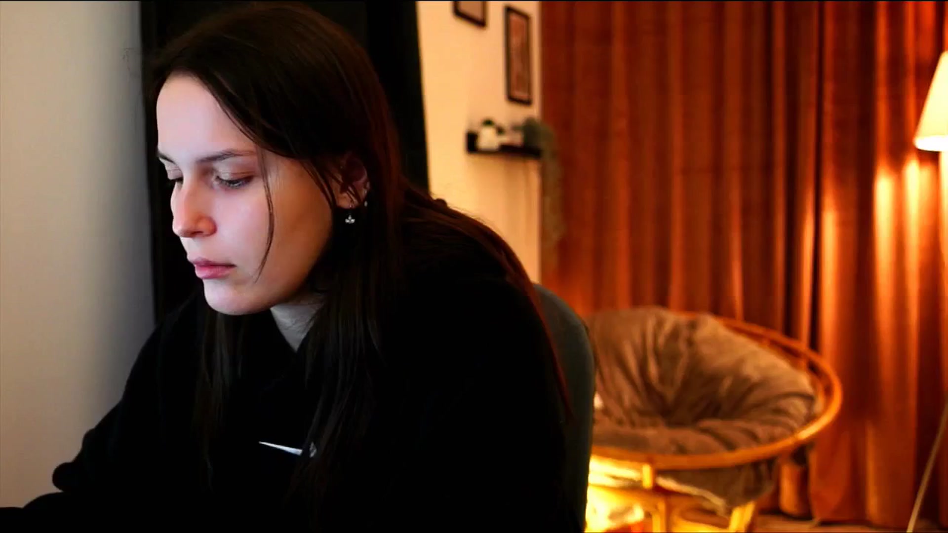 Gallery image thumbnail from sweetpulse_'s myfreecams stream on, 12/09/2024, 20:18 image 8 of 20