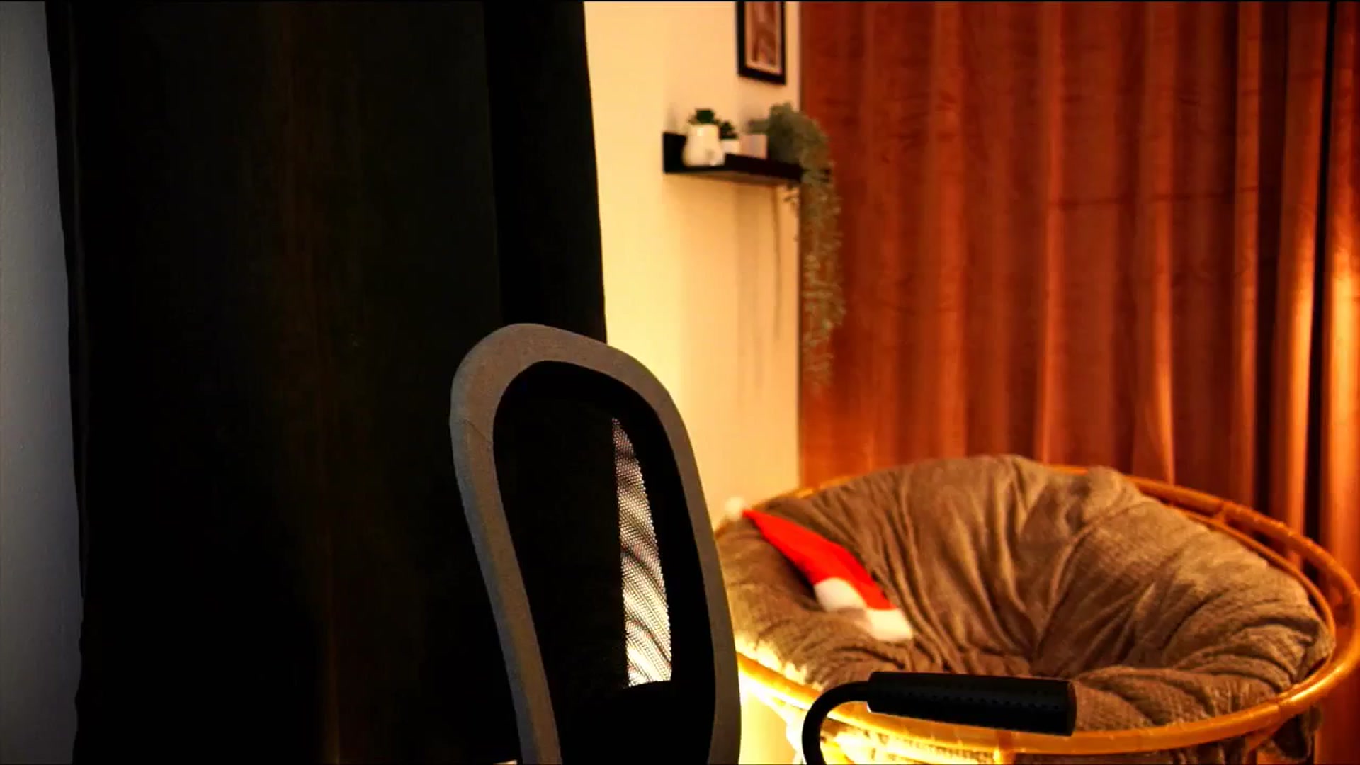 Gallery image thumbnail from sweetpulse_'s myfreecams stream on, 12/09/2024, 20:18 image 4 of 20