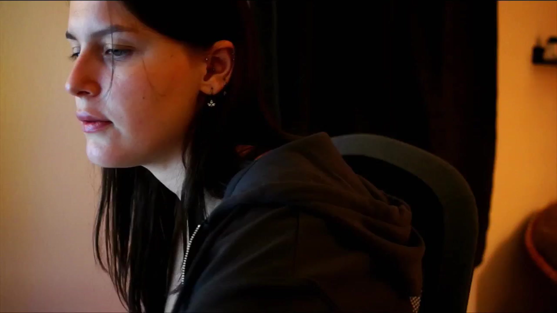Gallery image thumbnail from sweetpulse_'s myfreecams stream on, 12/16/2024, 13:51 image 16 of 20