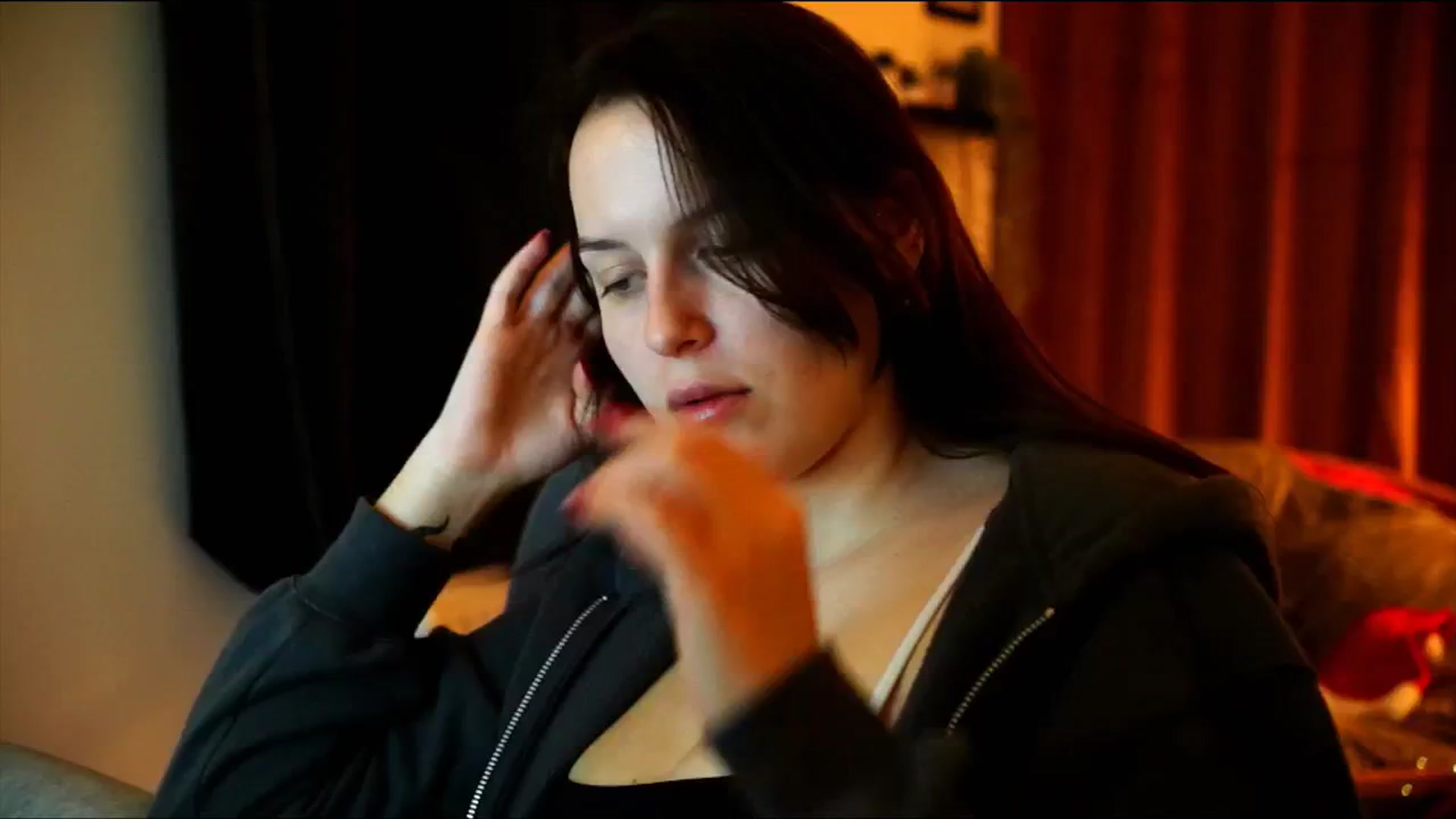 Gallery image thumbnail from sweetpulse_'s myfreecams stream on, 12/16/2024, 13:51 image 1 of 20