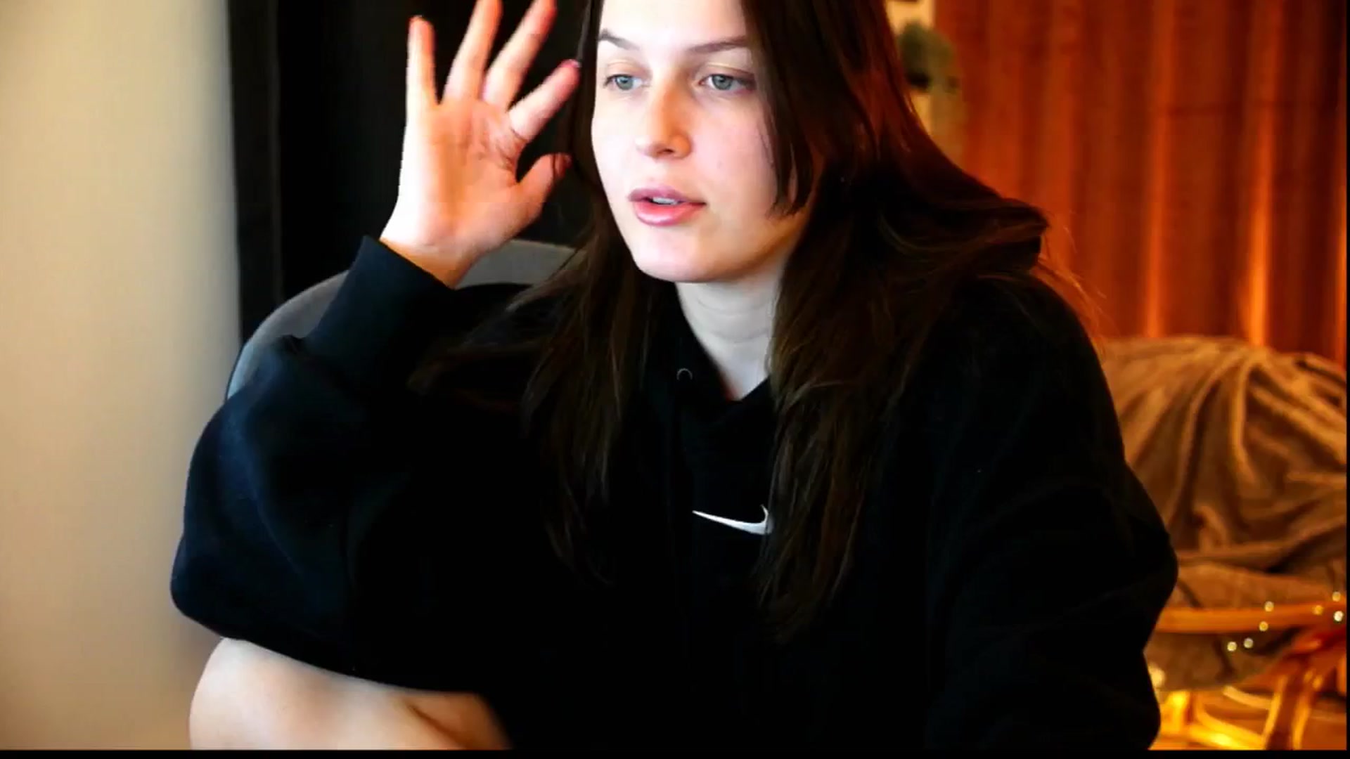 Gallery image thumbnail from sweetpulse_'s myfreecams stream on, 12/17/2024, 12:19 image 20 of 20
