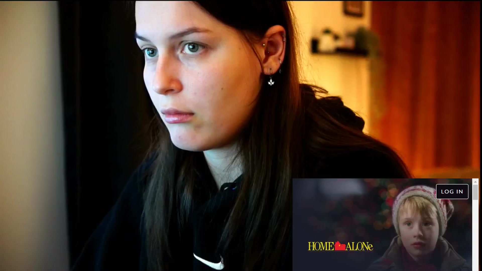 Gallery image thumbnail from sweetpulse_'s myfreecams stream on, 12/17/2024, 17:26 image 15 of 20