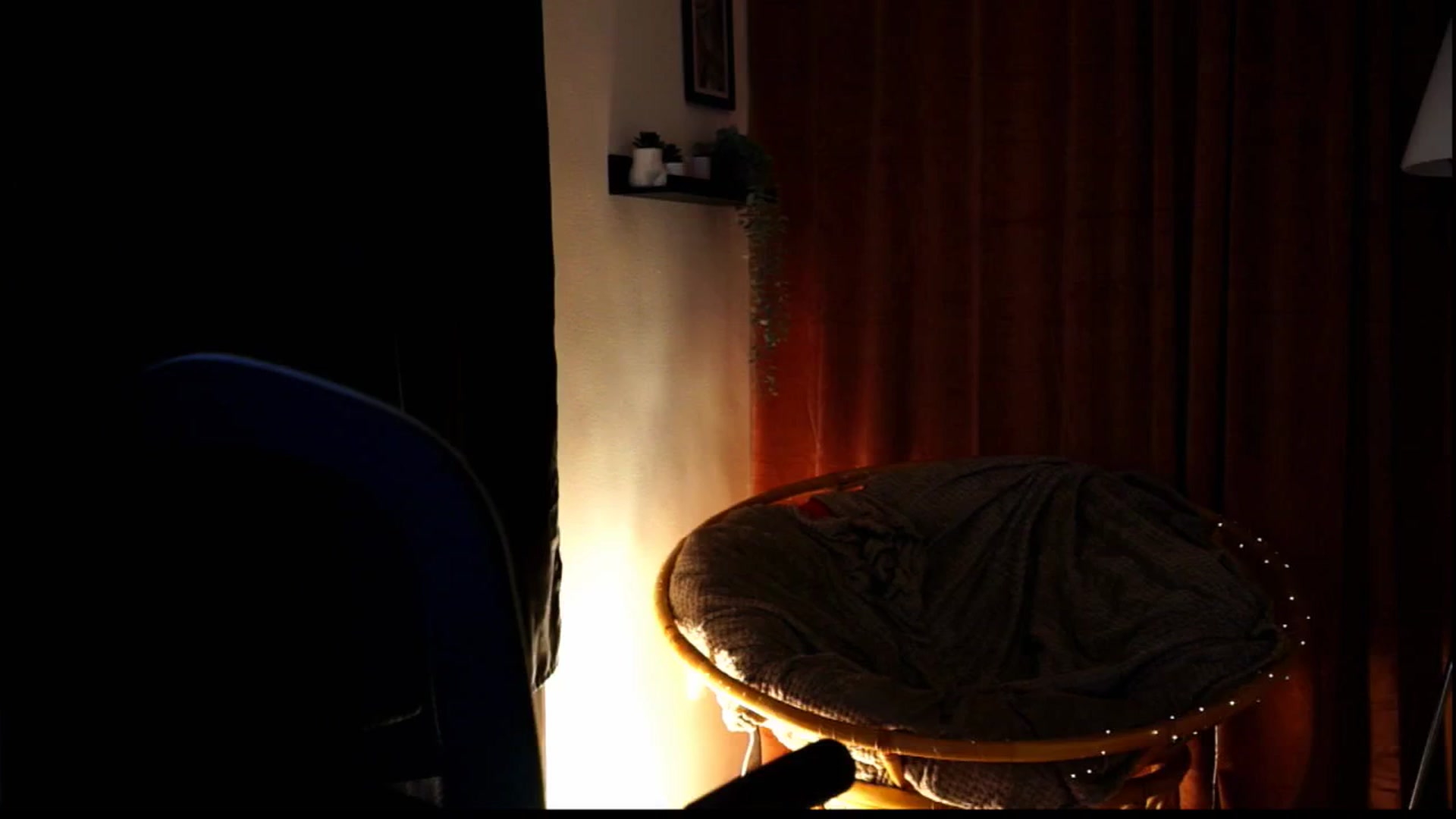Gallery image thumbnail from sweetpulse_'s myfreecams stream on, 12/17/2024, 17:26 image 7 of 20
