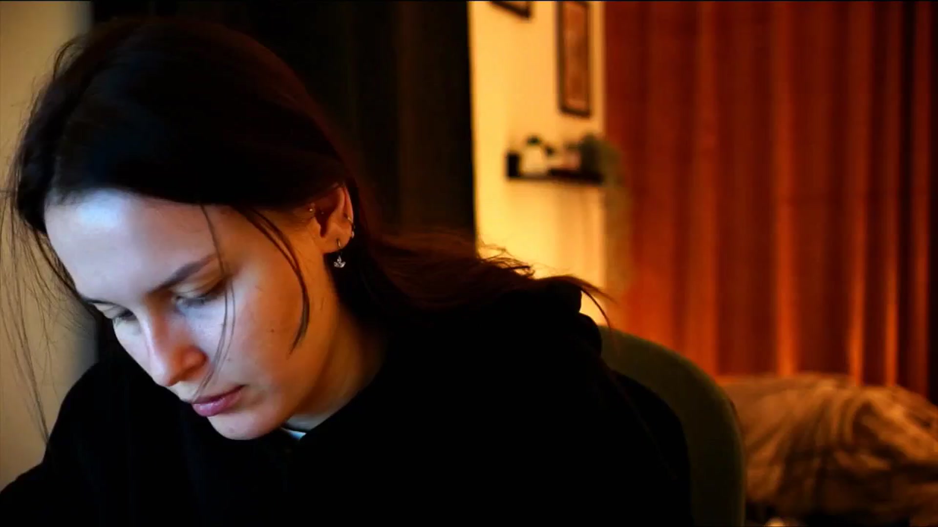 Gallery image thumbnail from sweetpulse_'s myfreecams stream on, 12/19/2024, 12:53 image 6 of 20