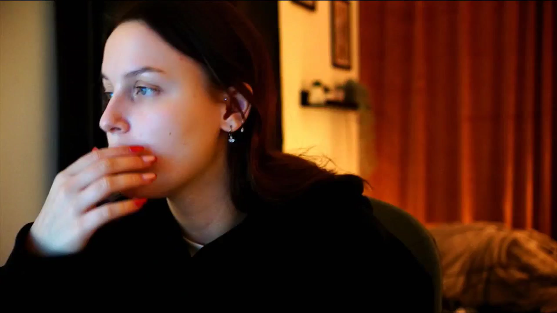 Gallery image thumbnail from sweetpulse_'s myfreecams stream on, 12/19/2024, 12:53 image 10 of 20