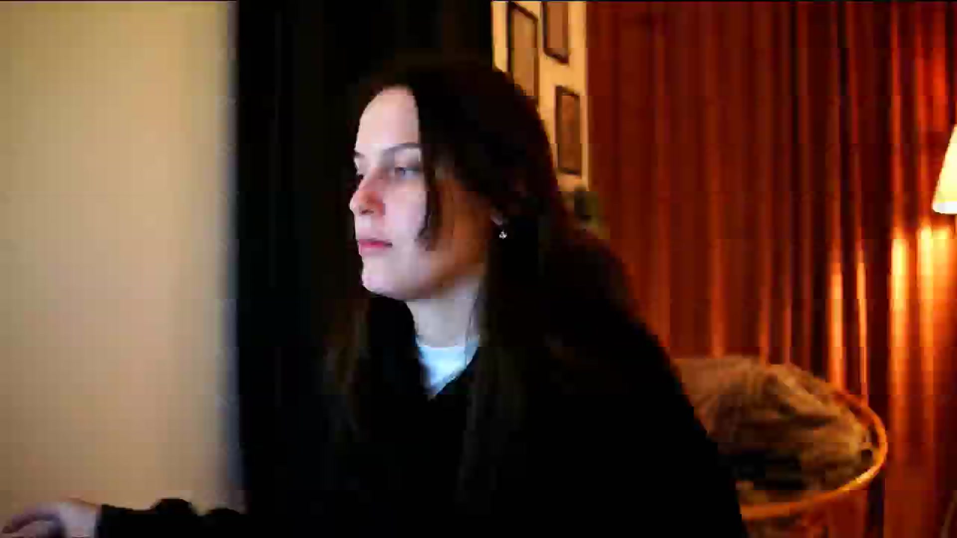 Gallery image thumbnail from sweetpulse_'s myfreecams stream on, 12/19/2024, 13:34 image 1 of 20