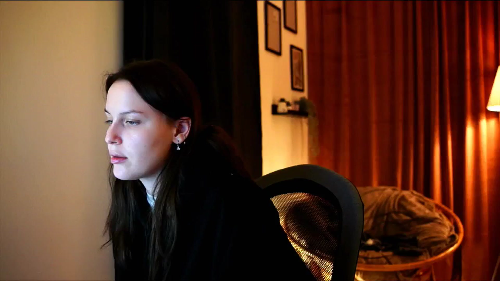 Gallery image thumbnail from sweetpulse_'s myfreecams stream on, 12/19/2024, 13:34 image 20 of 20