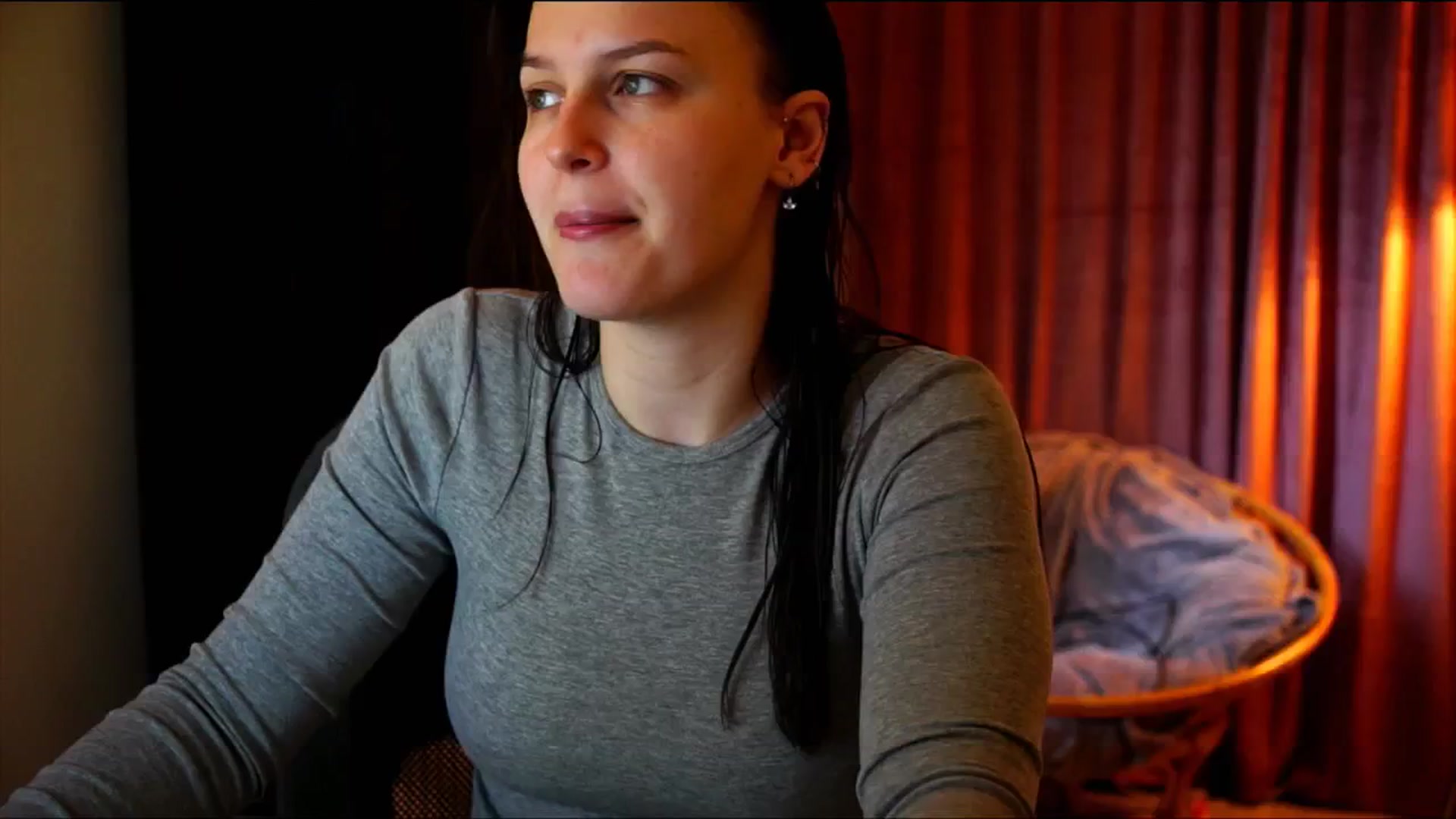 Gallery image thumbnail from sweetpulse_'s myfreecams stream on, 12/29/2024, 14:14 image 2 of 20