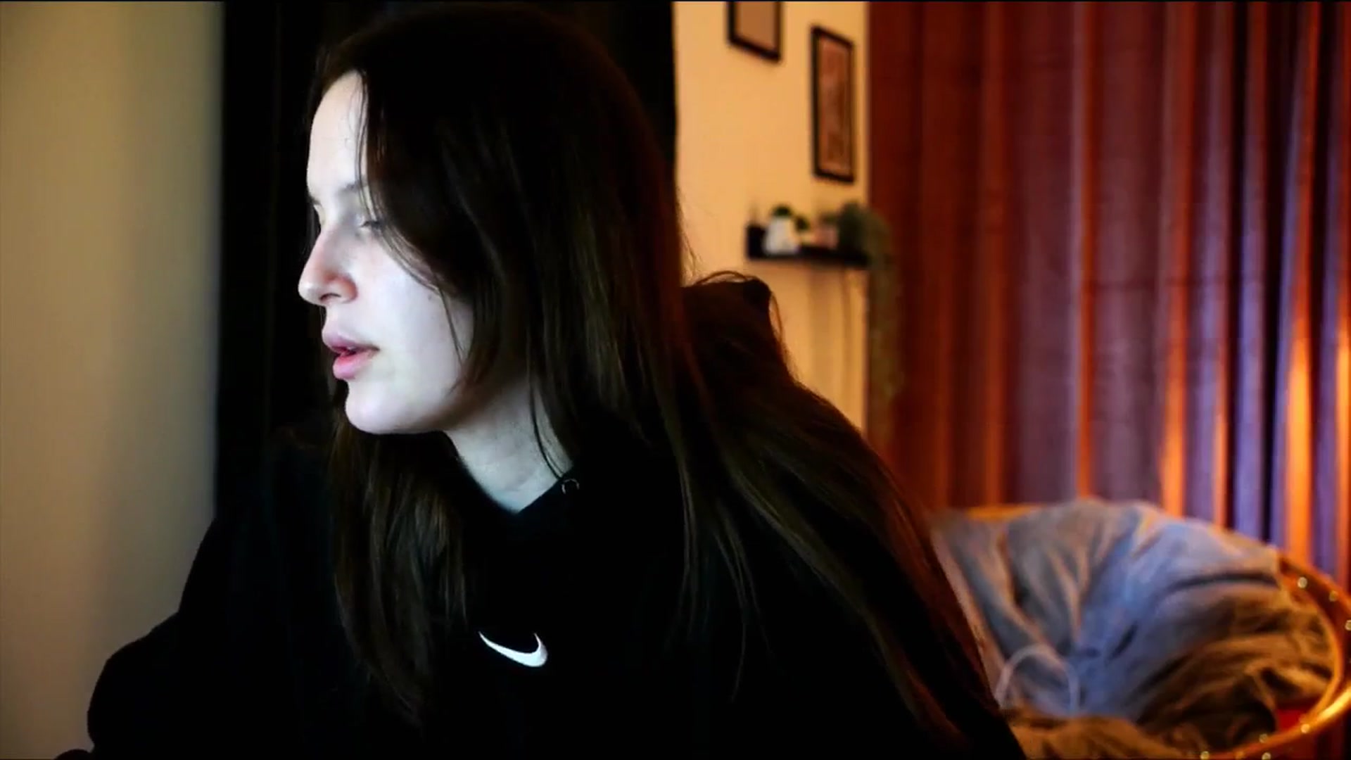 Gallery image thumbnail from sweetpulse_'s myfreecams stream on, 01/07/2025, 12:28 image 7 of 20