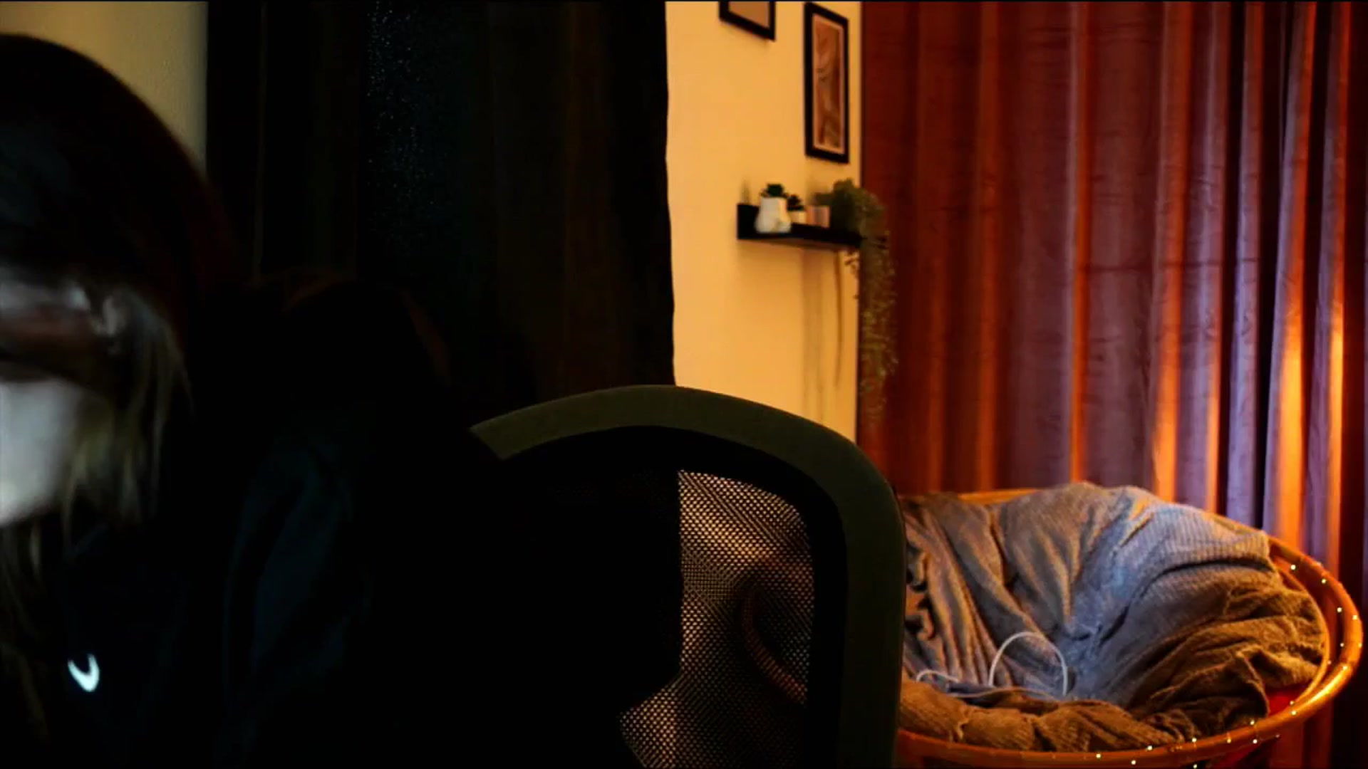 Gallery image thumbnail from sweetpulse_'s myfreecams stream on, 01/07/2025, 12:28 image 6 of 20
