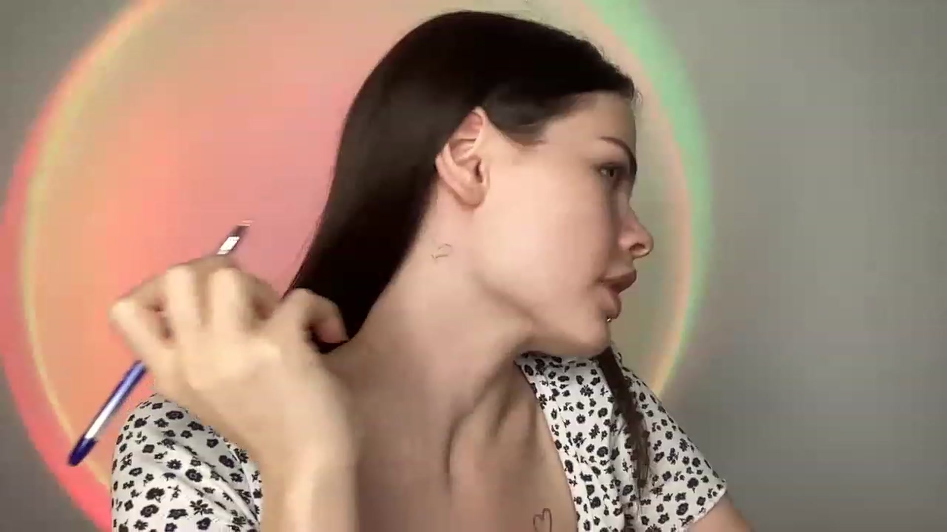 Gallery image thumbnail from sweetsourfox's myfreecams stream on, 11/27/2022, 18:50 image 6 of 20