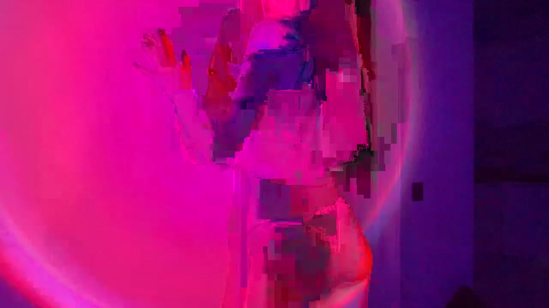 Gallery image thumbnail from sweetsourfox's myfreecams stream on, 01/29/2023, 20:20 image 5 of 20