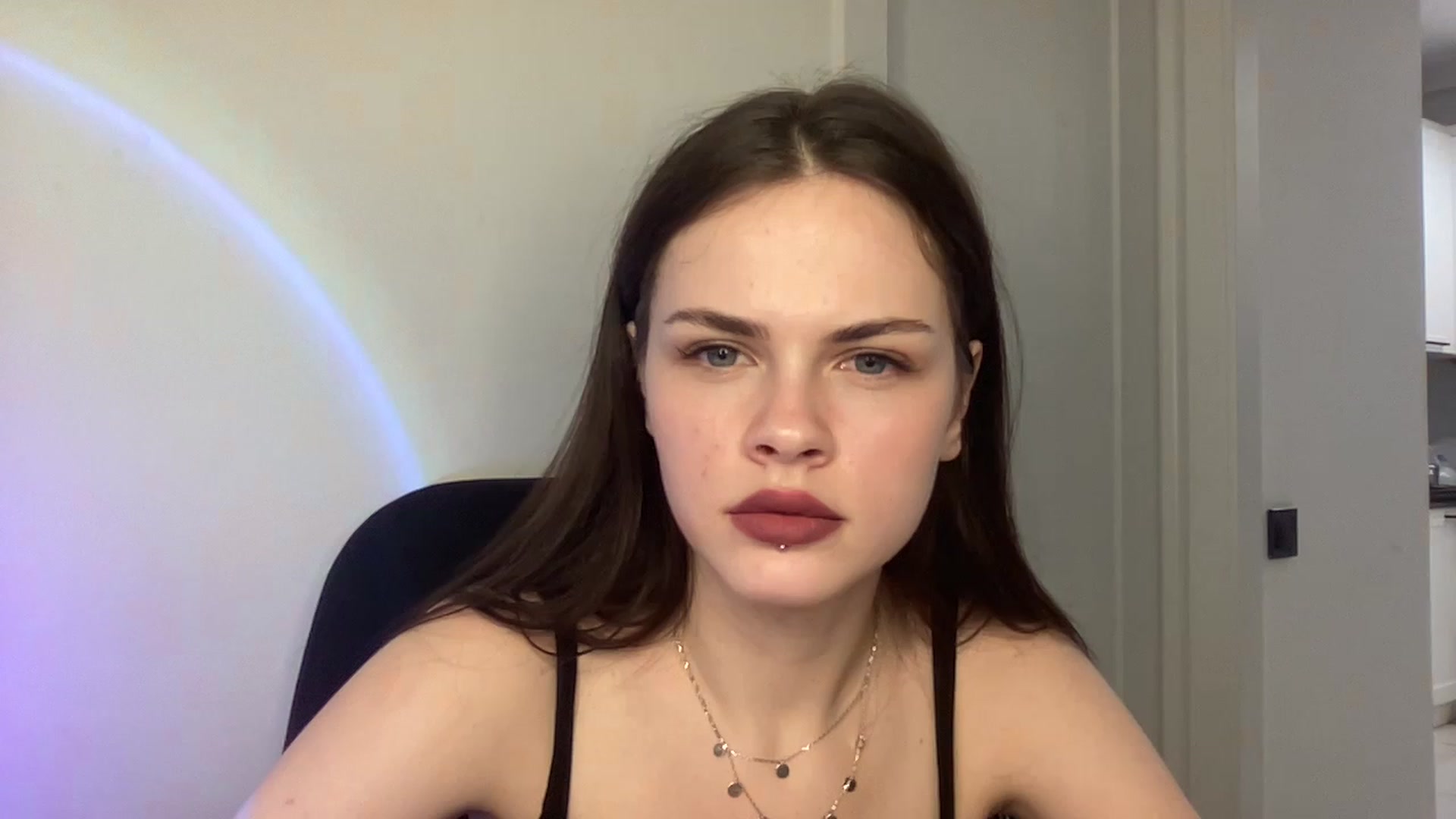 Gallery image thumbnail from sweetsourfox's myfreecams stream on, 02/05/2023, 20:07 image 9 of 20