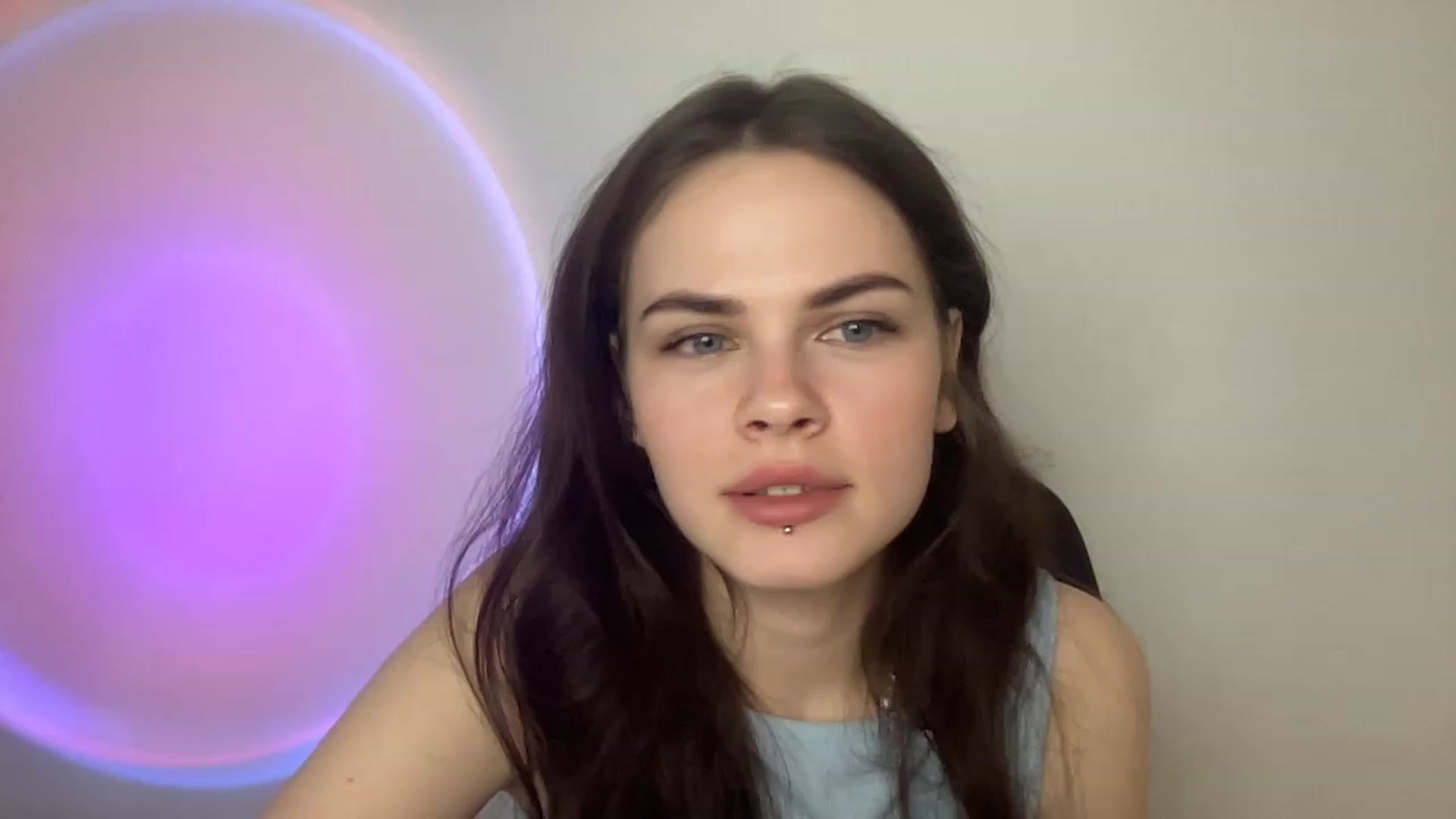 Gallery image thumbnail from sweetsourfox's myfreecams stream on, 02/11/2023, 18:47 image 8 of 20