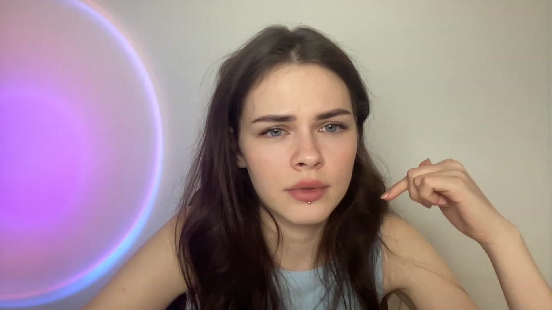 Gallery image thumbnail from sweetsourfox's myfreecams stream on, 02/11/2023, 18:47 image 17 of 20