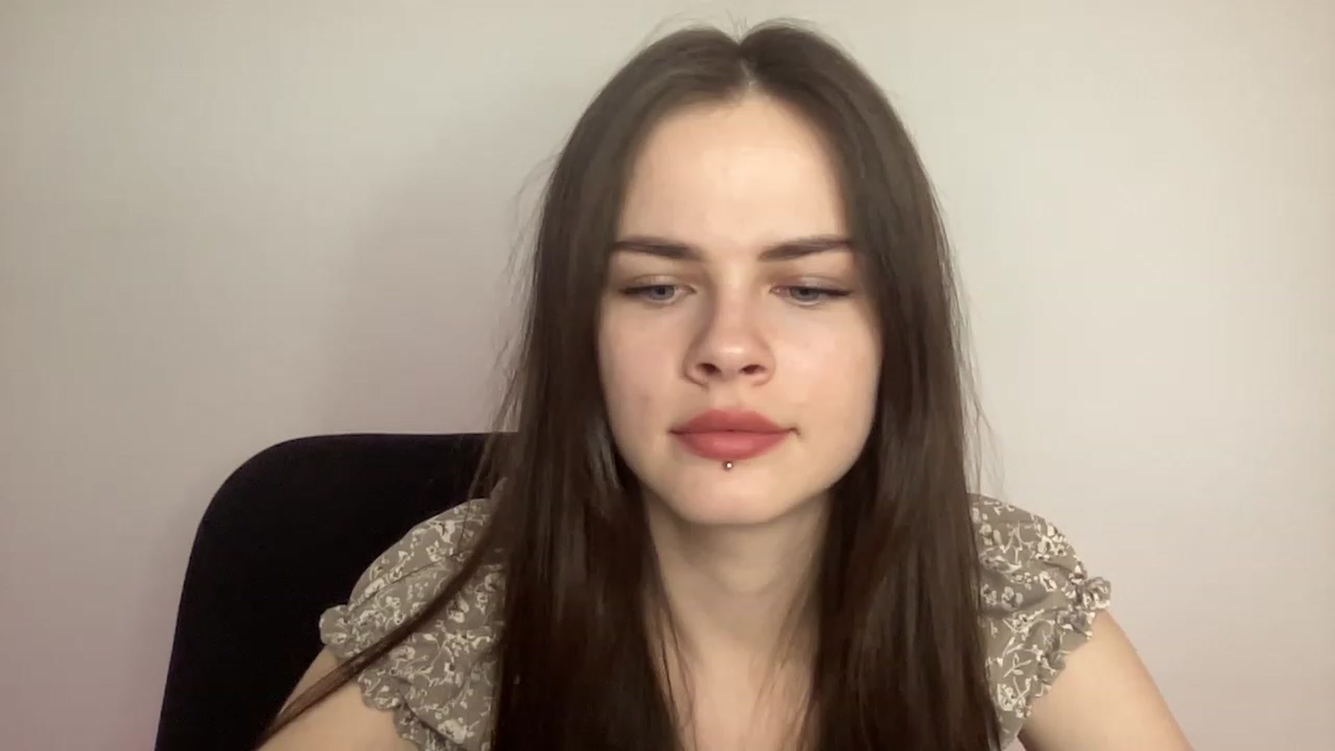 Gallery image thumbnail from sweetsourfox's myfreecams stream on, 03/11/2023, 19:06 image 9 of 20