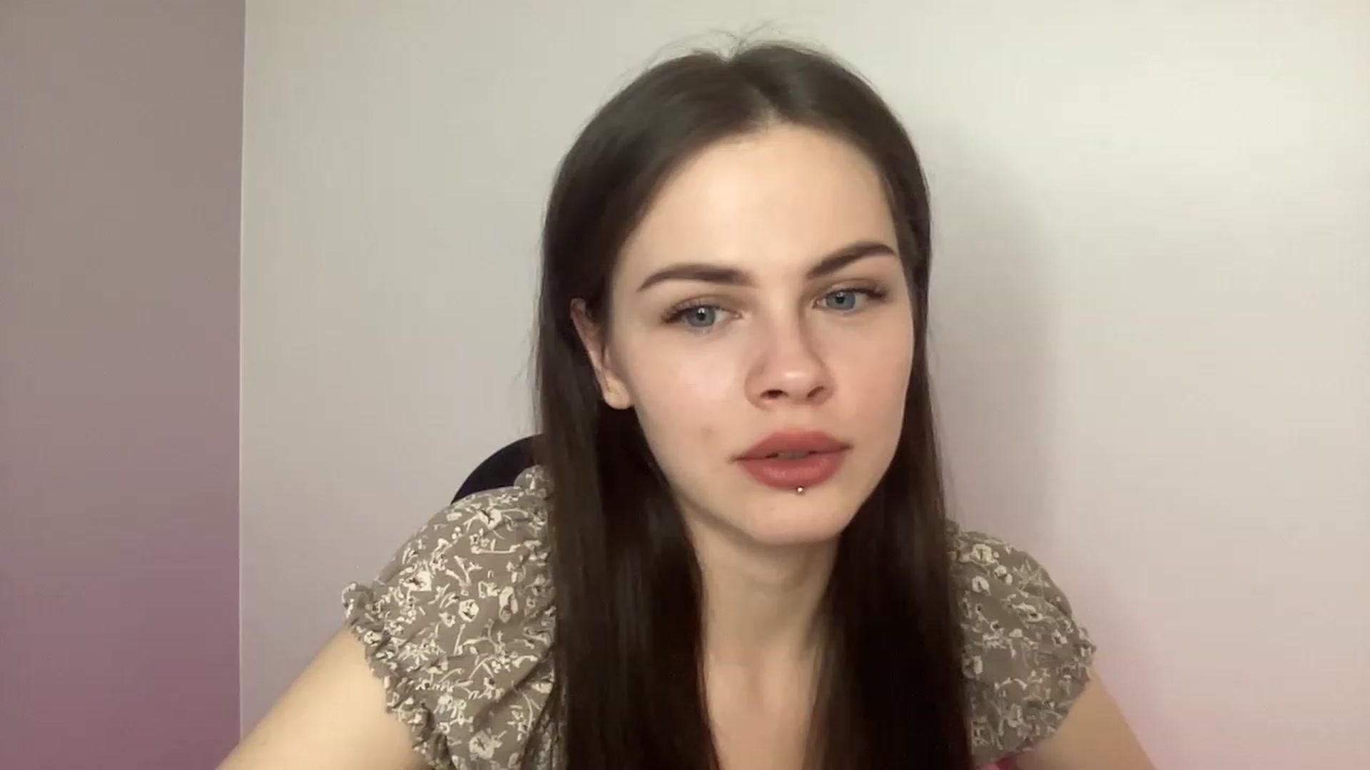 Gallery image thumbnail from sweetsourfox's myfreecams stream on, 03/11/2023, 19:06 image 18 of 20
