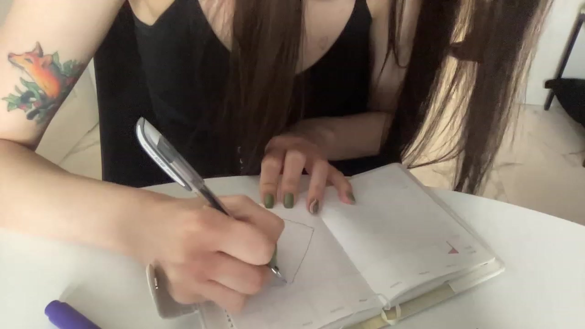 Gallery image thumbnail from sweetsourfox's myfreecams stream on, 03/12/2023, 19:16 image 9 of 20