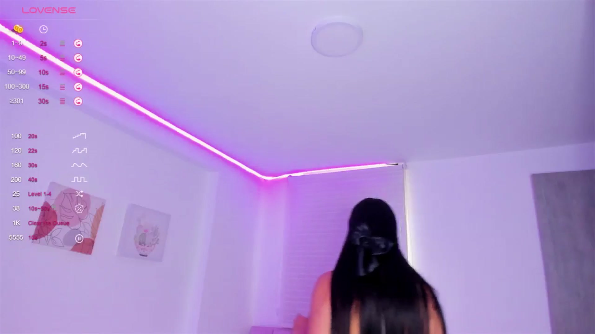 Gallery image thumbnail from sweettitties's myfreecams stream on, 05/30/2024, 19:10 image 5 of 20