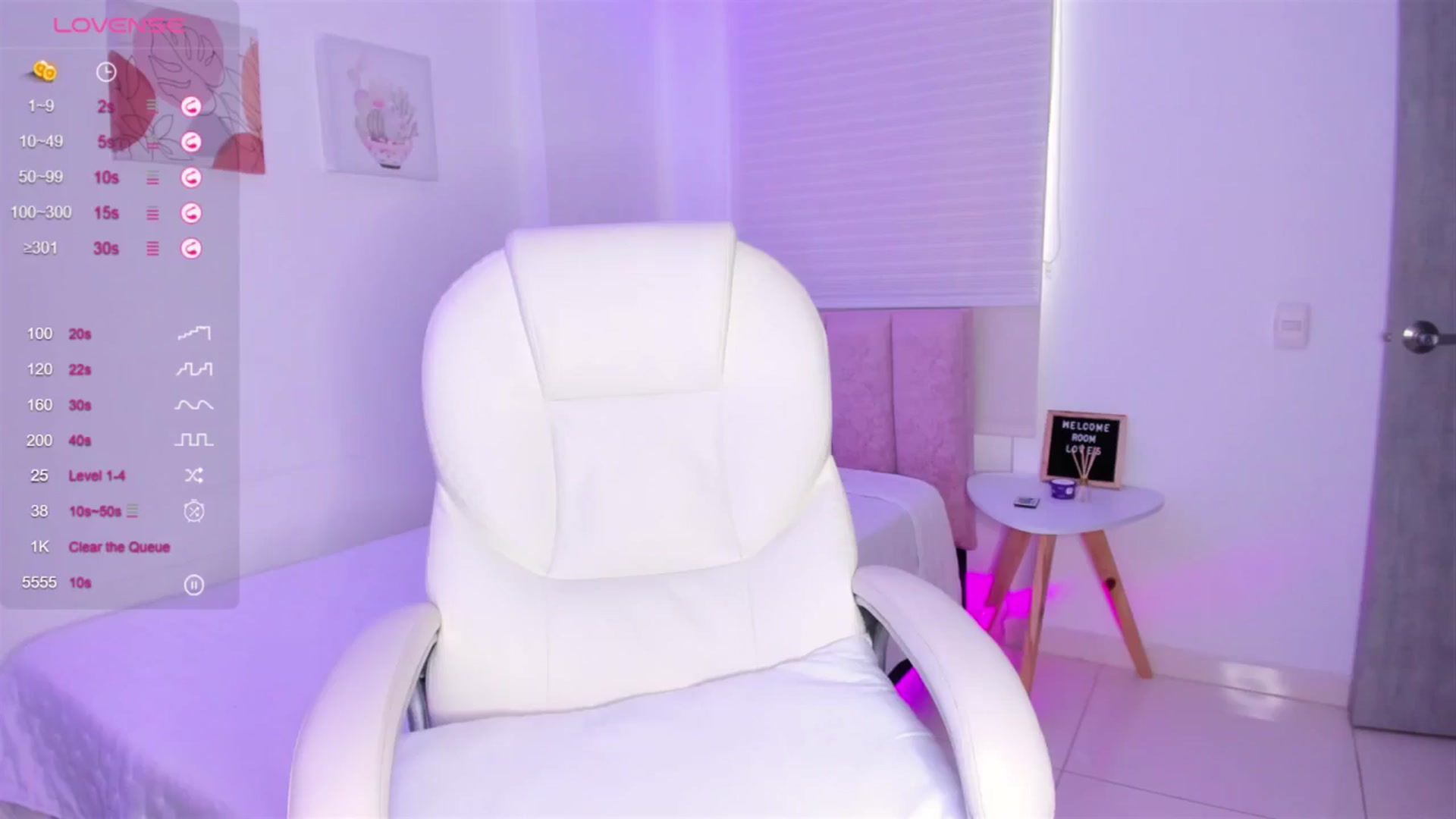 Gallery image thumbnail from sweettitties's myfreecams stream on, 06/04/2024, 18:48 image 14 of 20