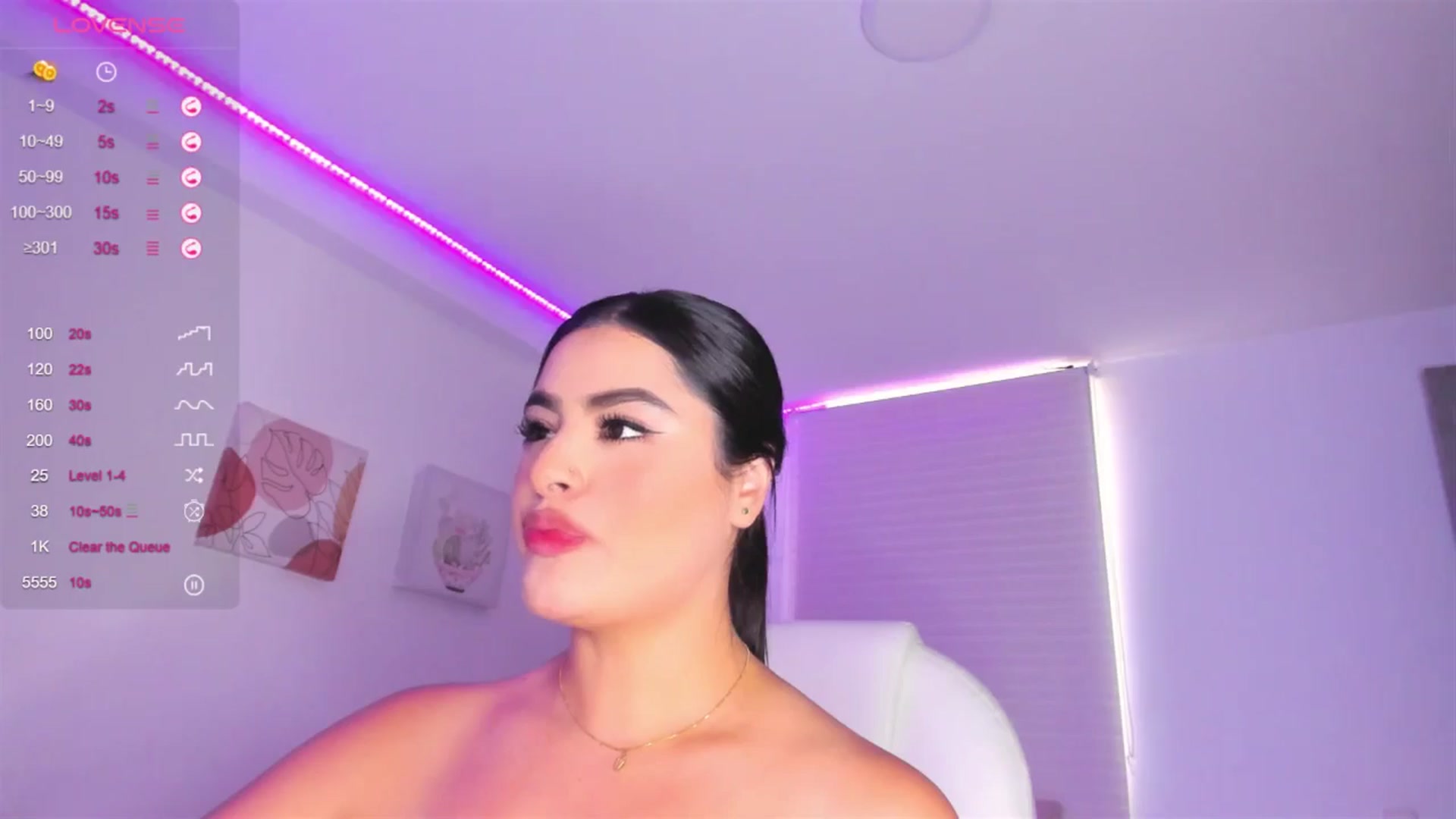 Gallery image thumbnail from sweettitties's myfreecams stream on, 06/12/2024, 17:32 image 20 of 20
