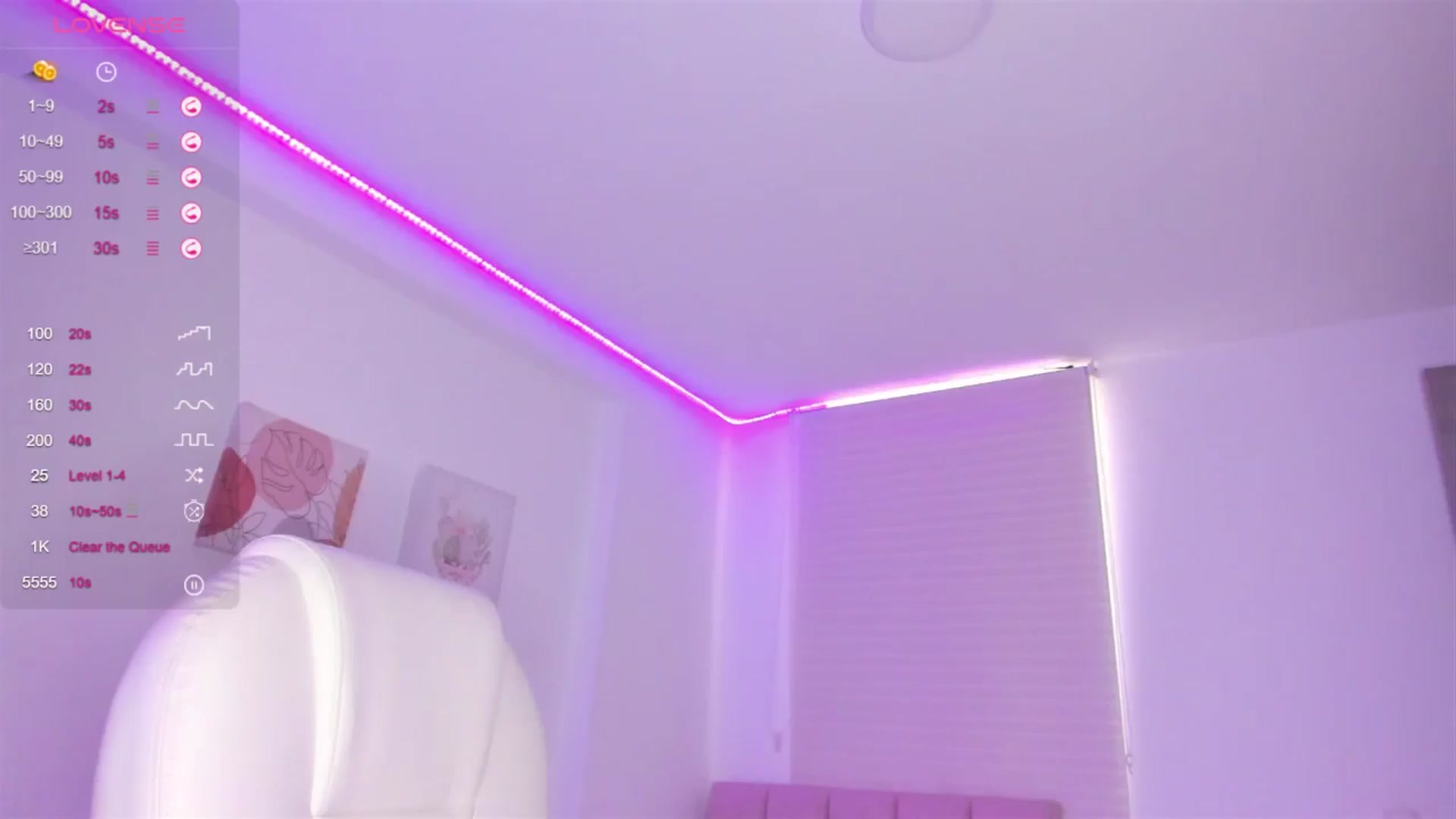 Gallery image thumbnail from sweettitties's myfreecams stream on, 06/12/2024, 17:32 image 14 of 20