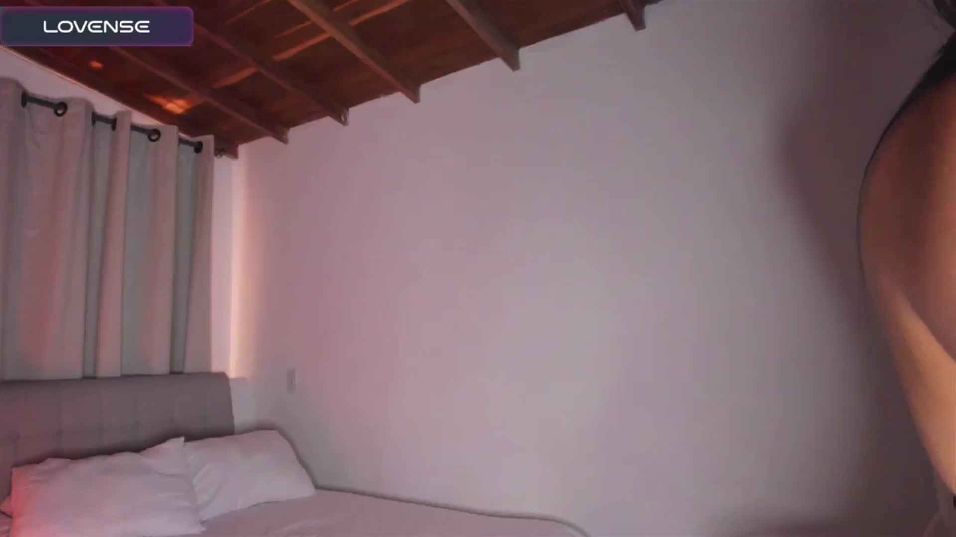 Gallery image thumbnail from sweettitties's myfreecams stream on, 06/24/2024, 17:53 image 11 of 20
