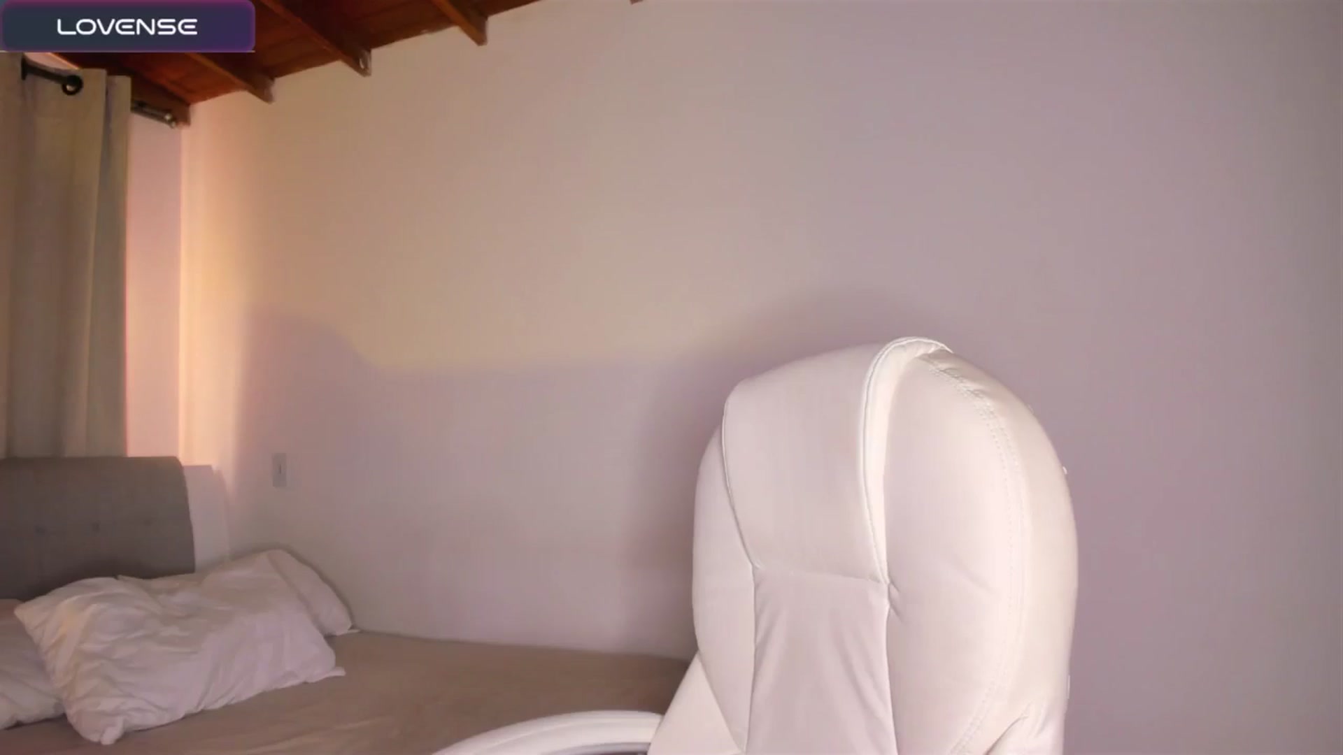 Gallery image thumbnail from sweettitties's myfreecams stream on, 08/13/2024, 20:31 image 5 of 20