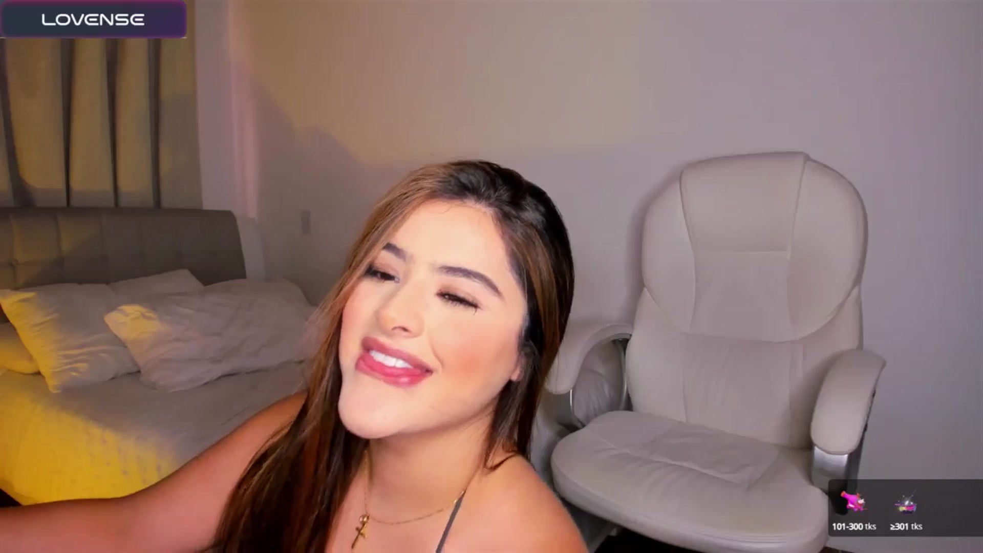 Gallery image thumbnail from sweettitties's myfreecams stream on, 08/21/2024, 19:19 image 11 of 20