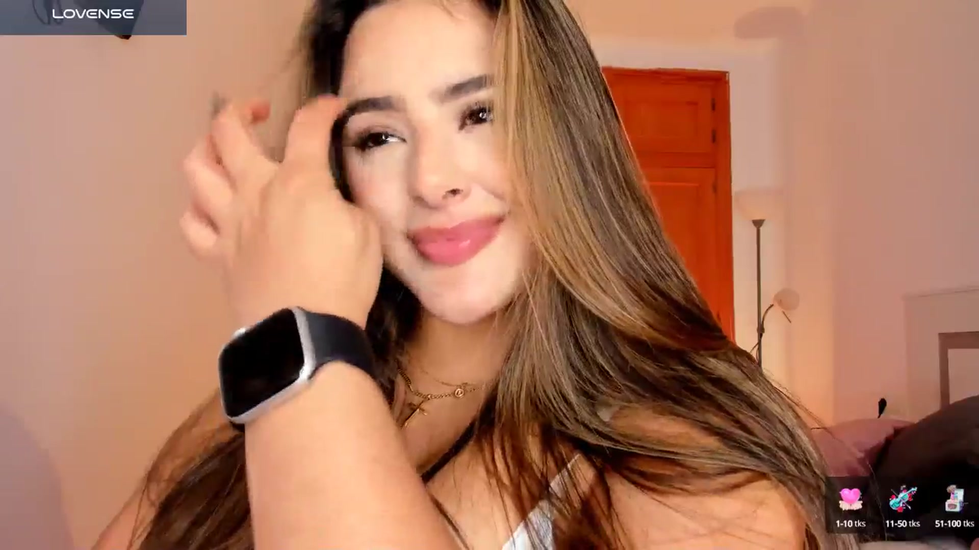 Gallery image thumbnail from sweettitties's myfreecams stream on, 11/07/2024, 17:06 image 6 of 20